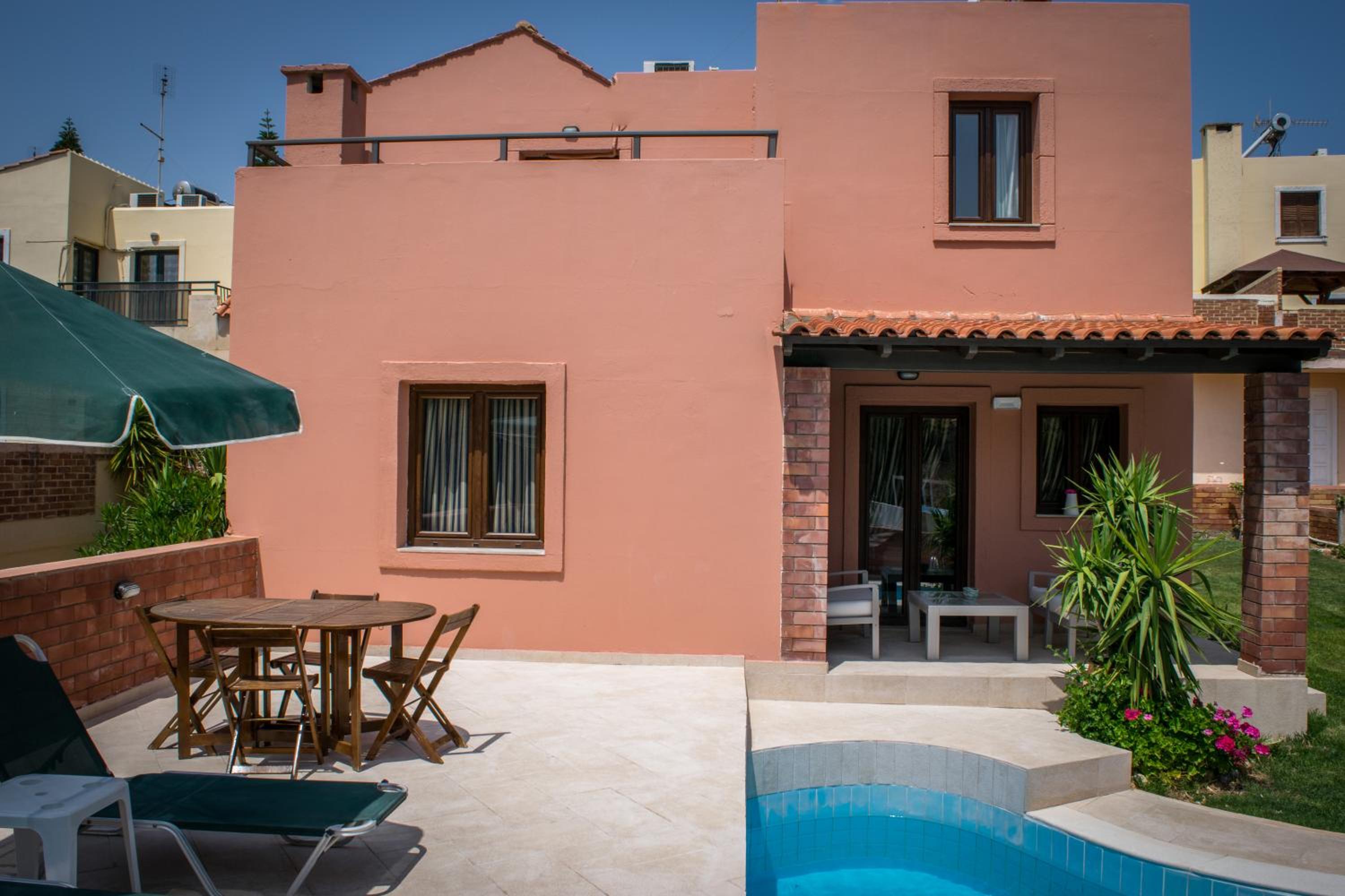 Hotel Irida-Nymfe-Dafne Villas (part of Nine Muses) - Image 1