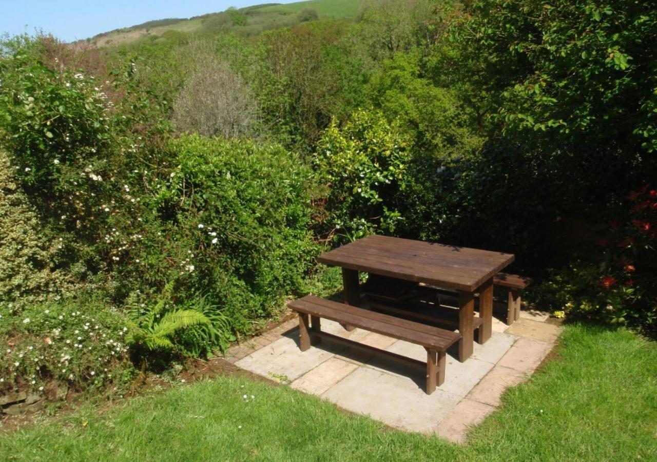 Peppercombe Holt