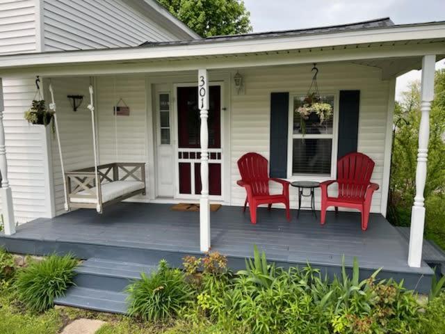 Ames Cottage Elk Rapids view 3
