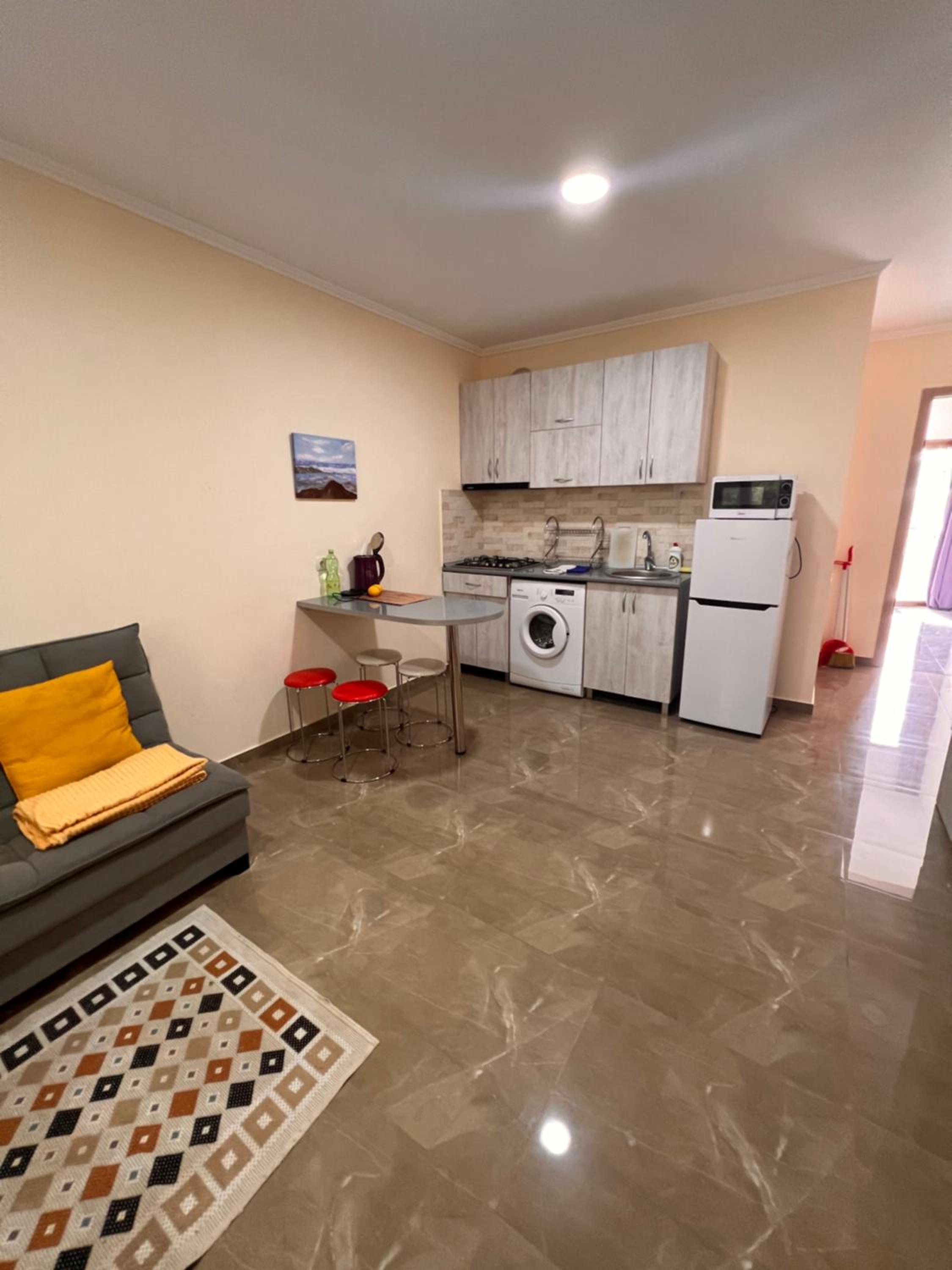 Solo apartments