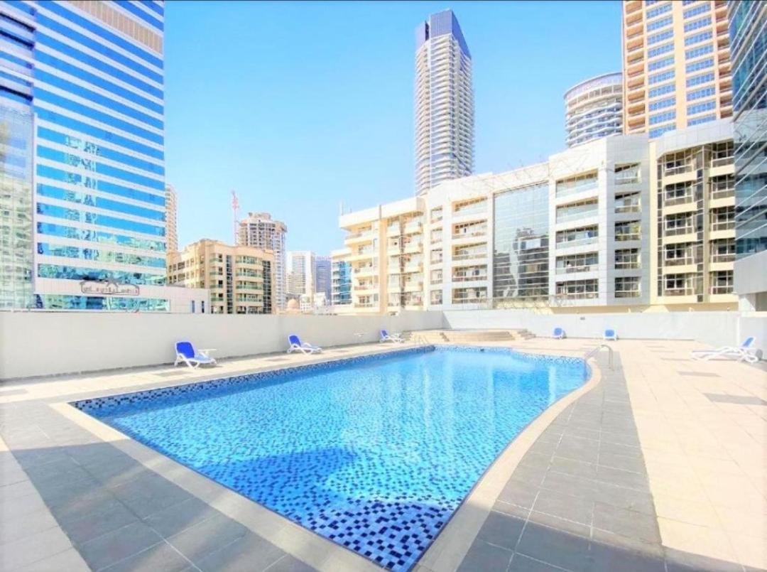 Royal Residence, Heart Of Marina