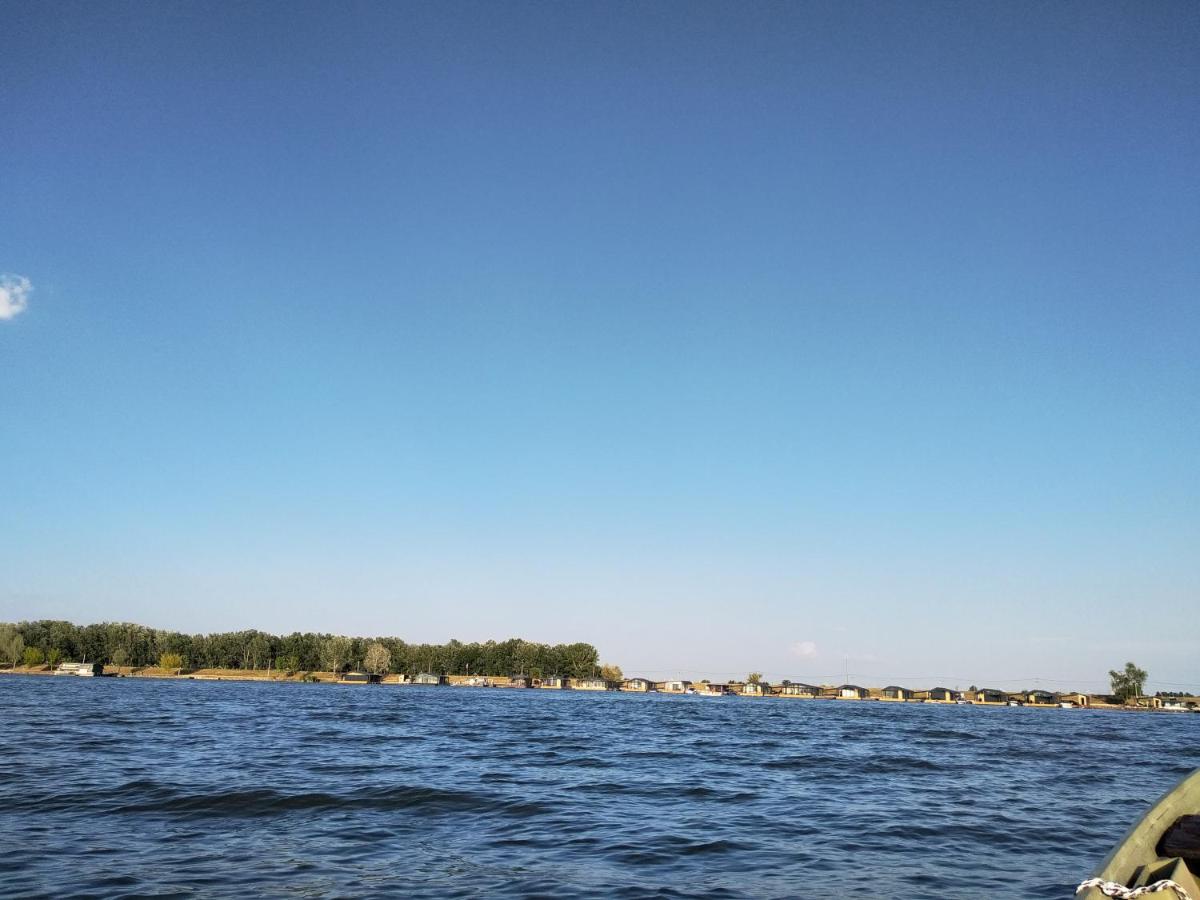 Photo 20