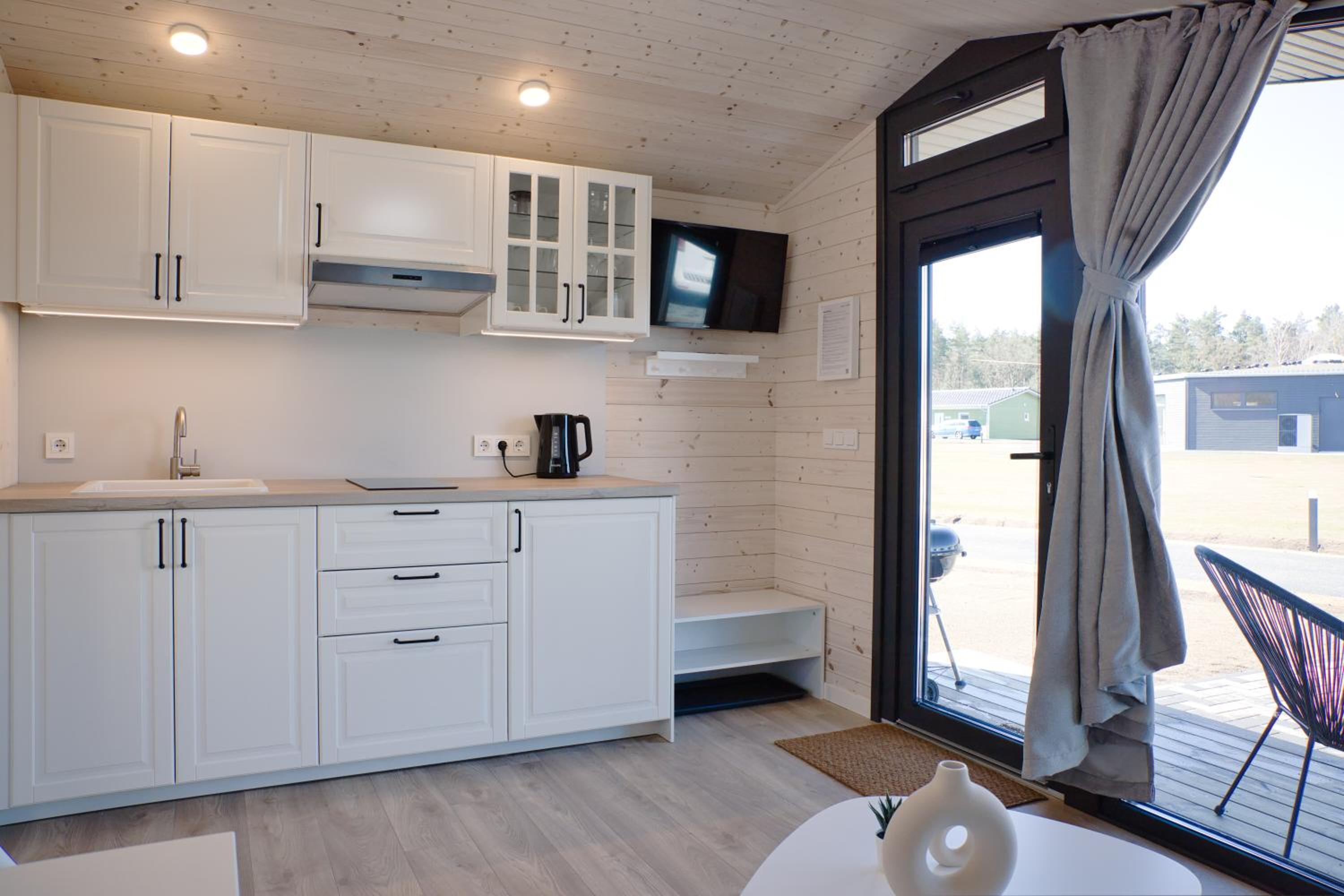 SKAN-PARK Ferienhäuser & Tiny Houses am Bärwalder See