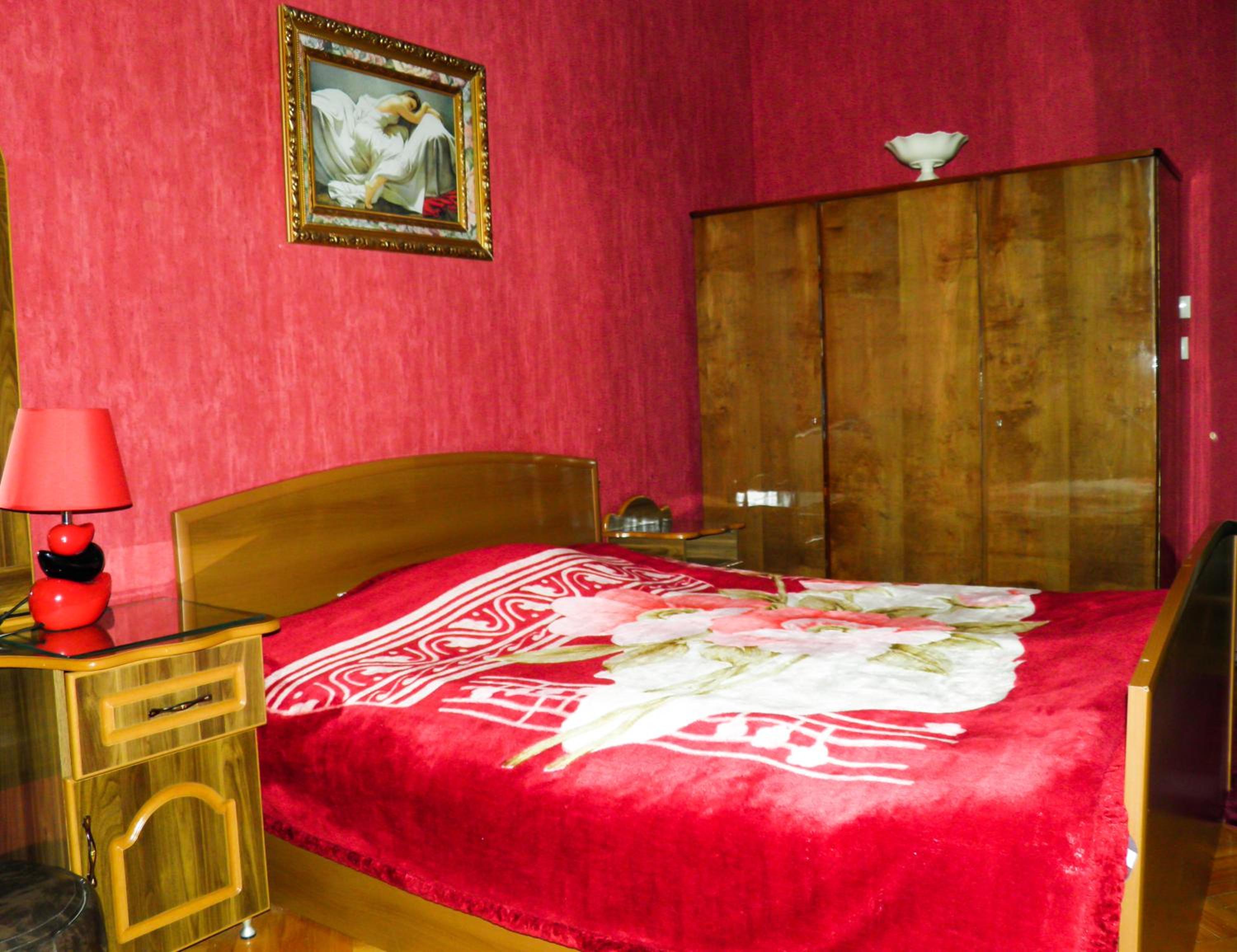 Gio's Home view 4