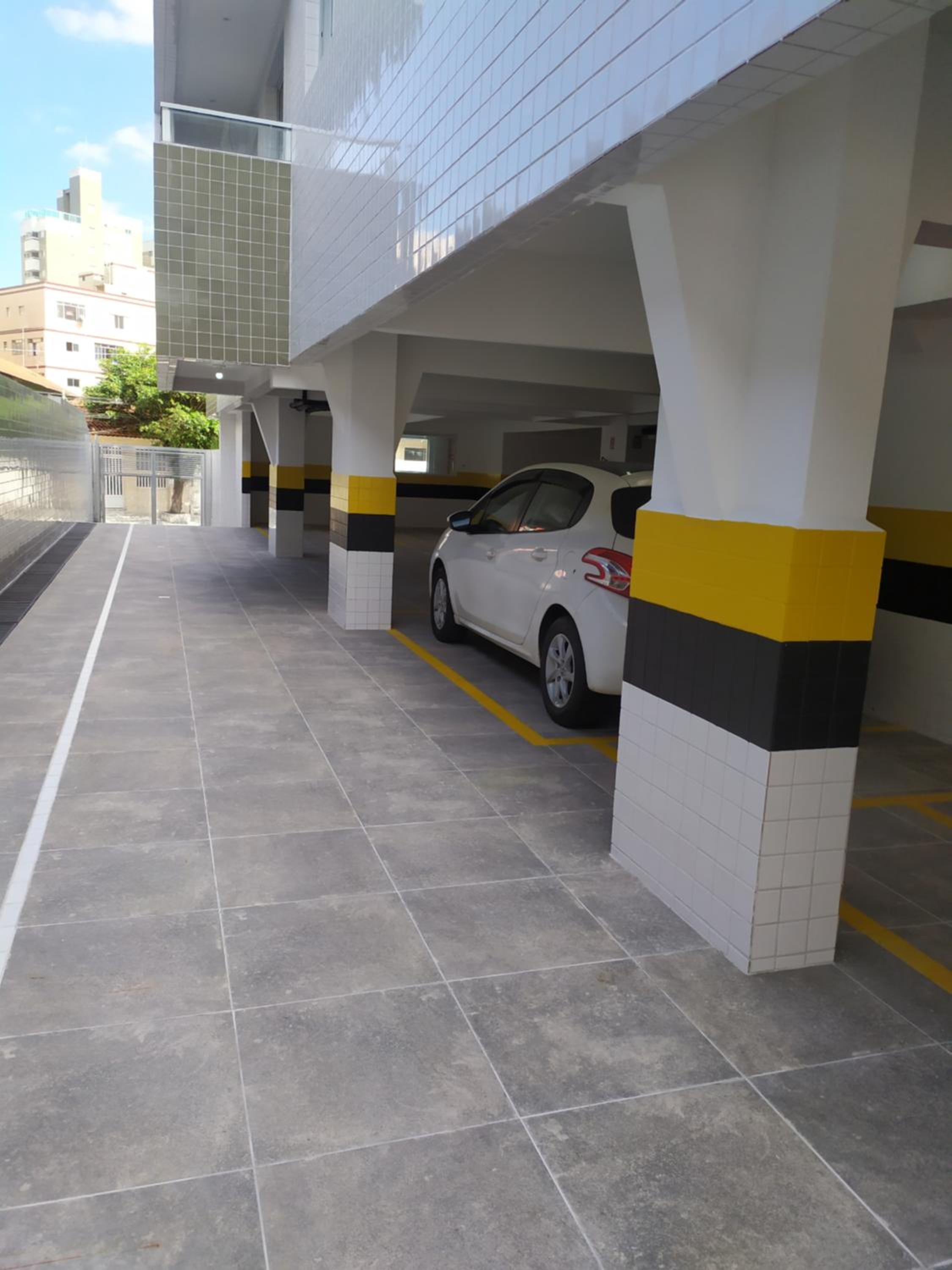 Apartamento novo vista do mar 64m2 2 dorms Wi-fi estacionamento grátis Praia Grande Mirim