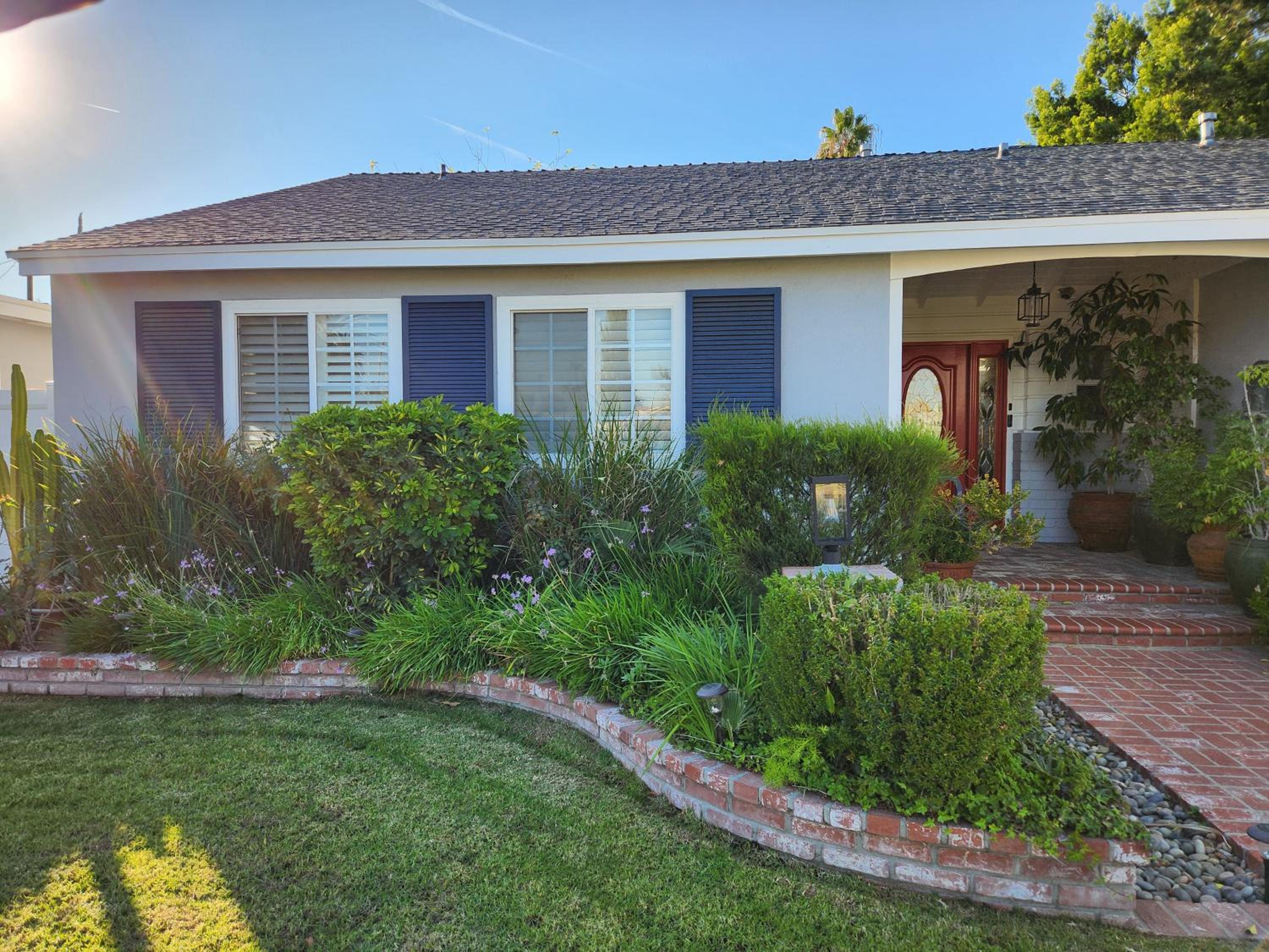 4 BR Encino Home w/ Amazing Yard, Near Everything - Property Image 58