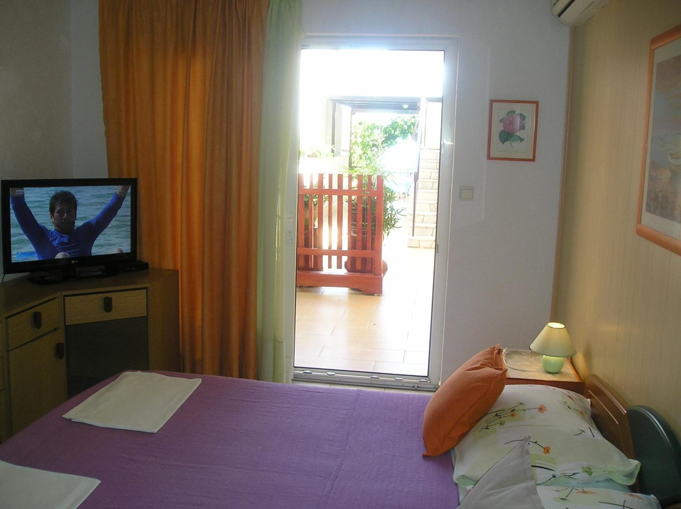 Photo 49