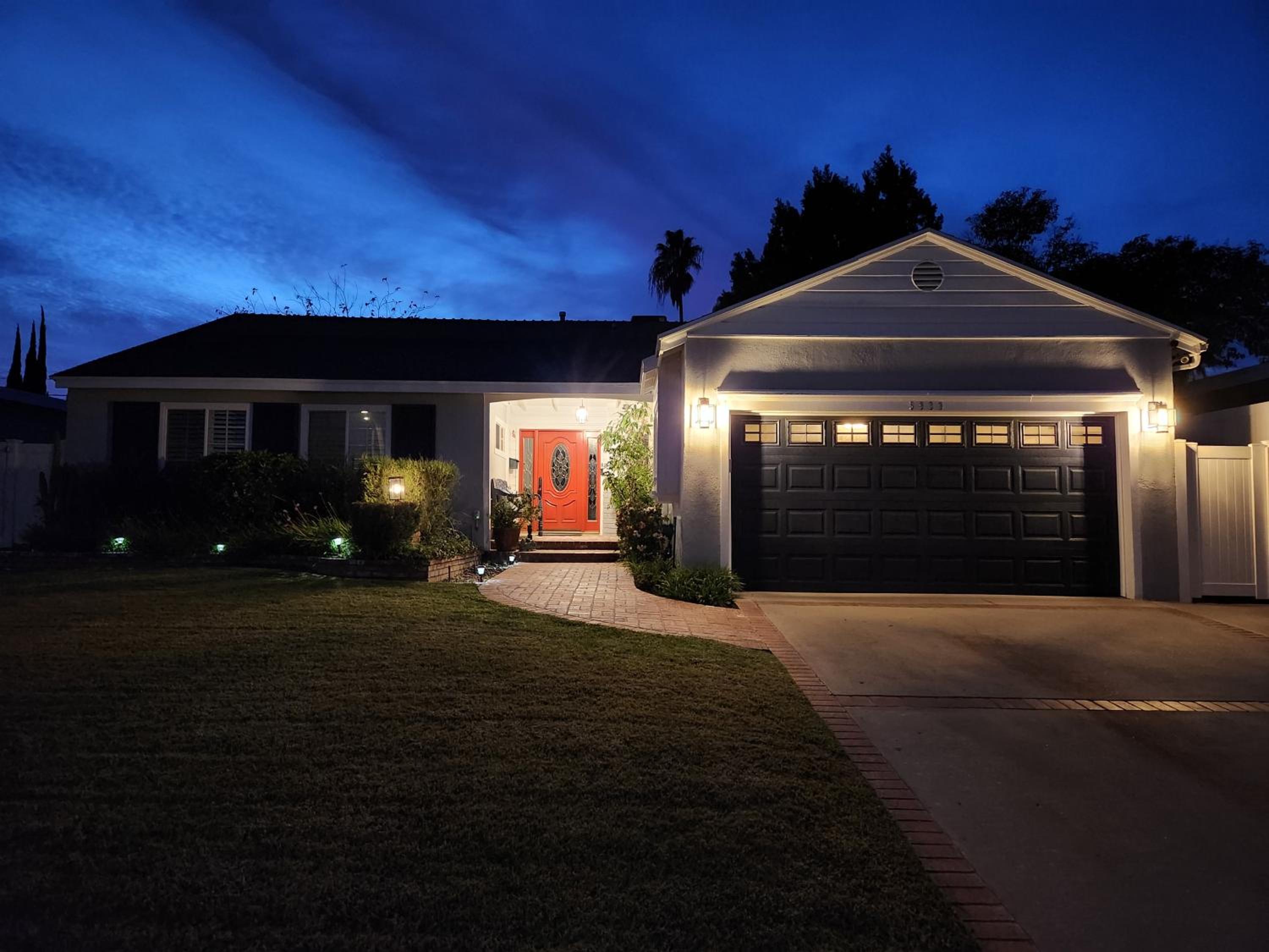 4 BR Encino Home w/ Amazing Yard, Near Everything - Property Image 64