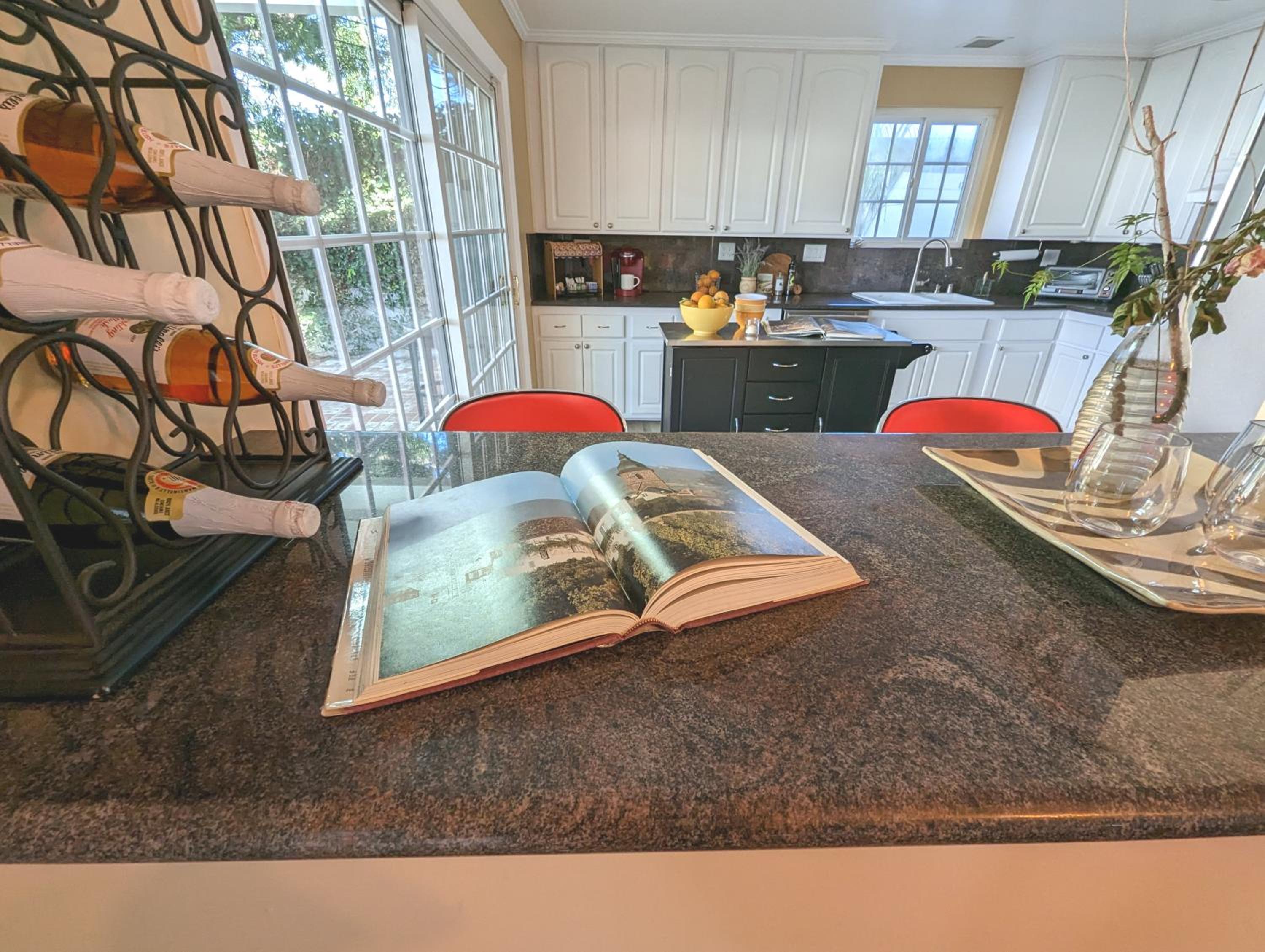 4 BR Encino Home w/ Amazing Yard, Near Everything - Property Image 70