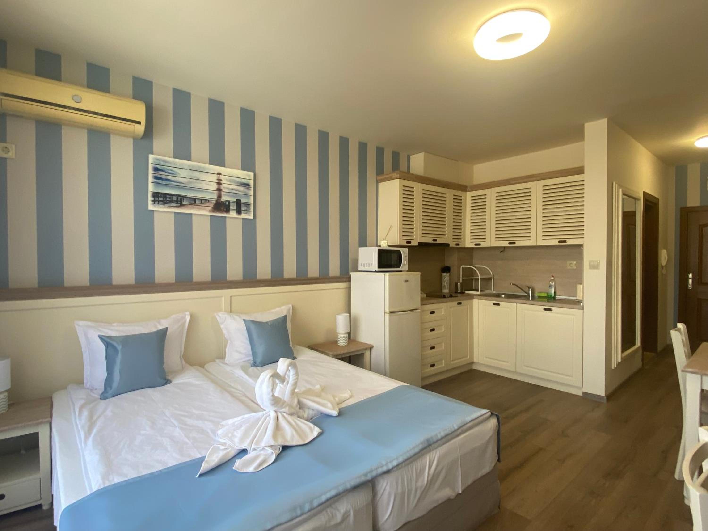 PANORAMA BAY 20 Fancy Studio