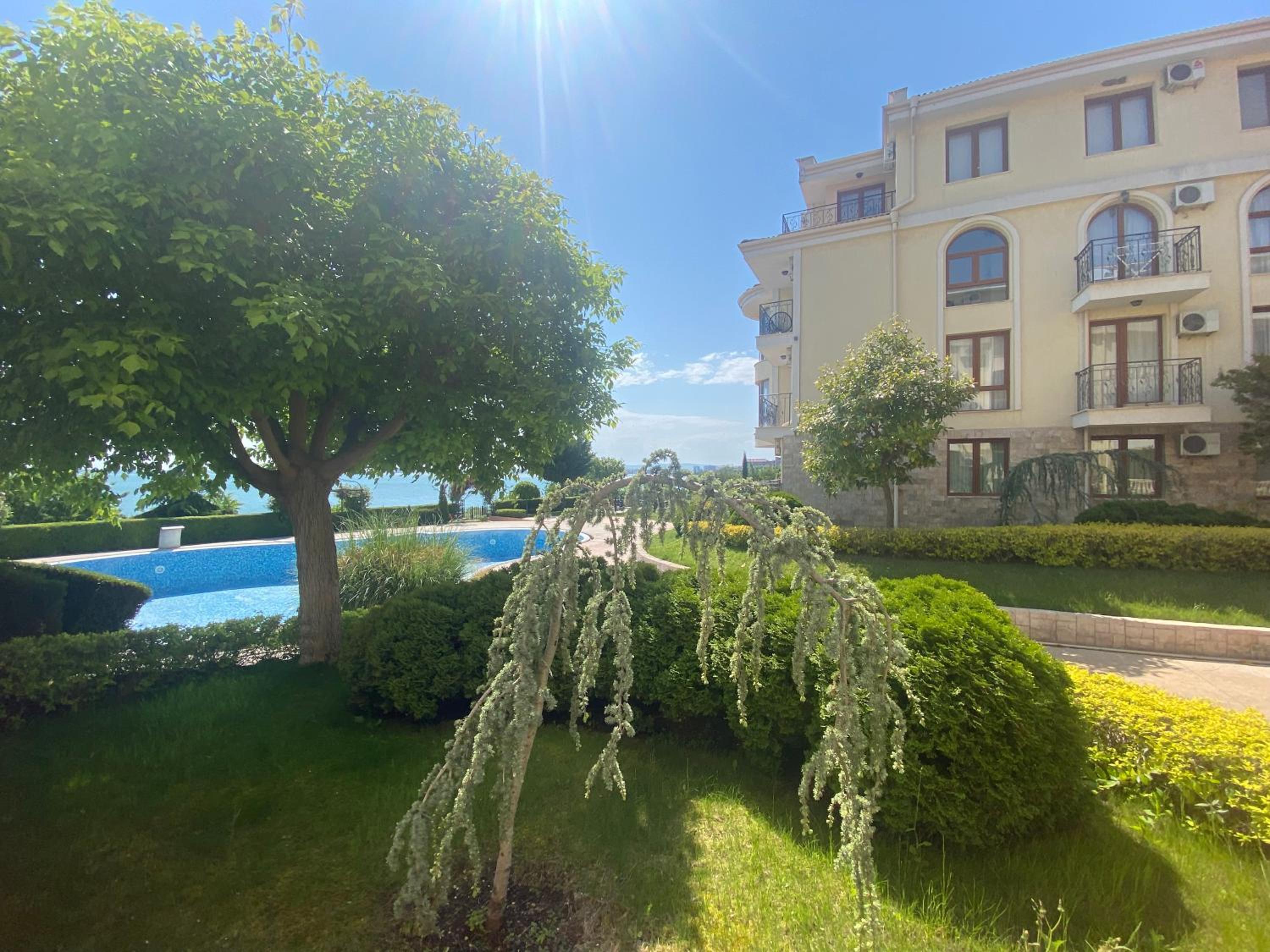 ROYAL BAY 6 Sea View Apartment