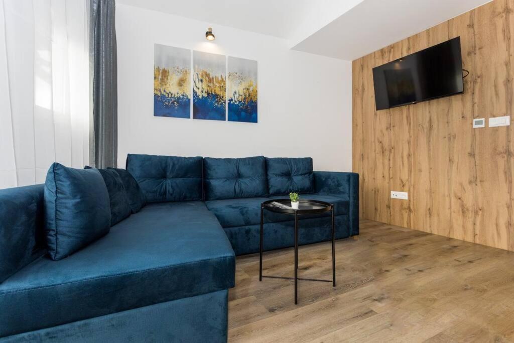 Royal Blue Apartment
