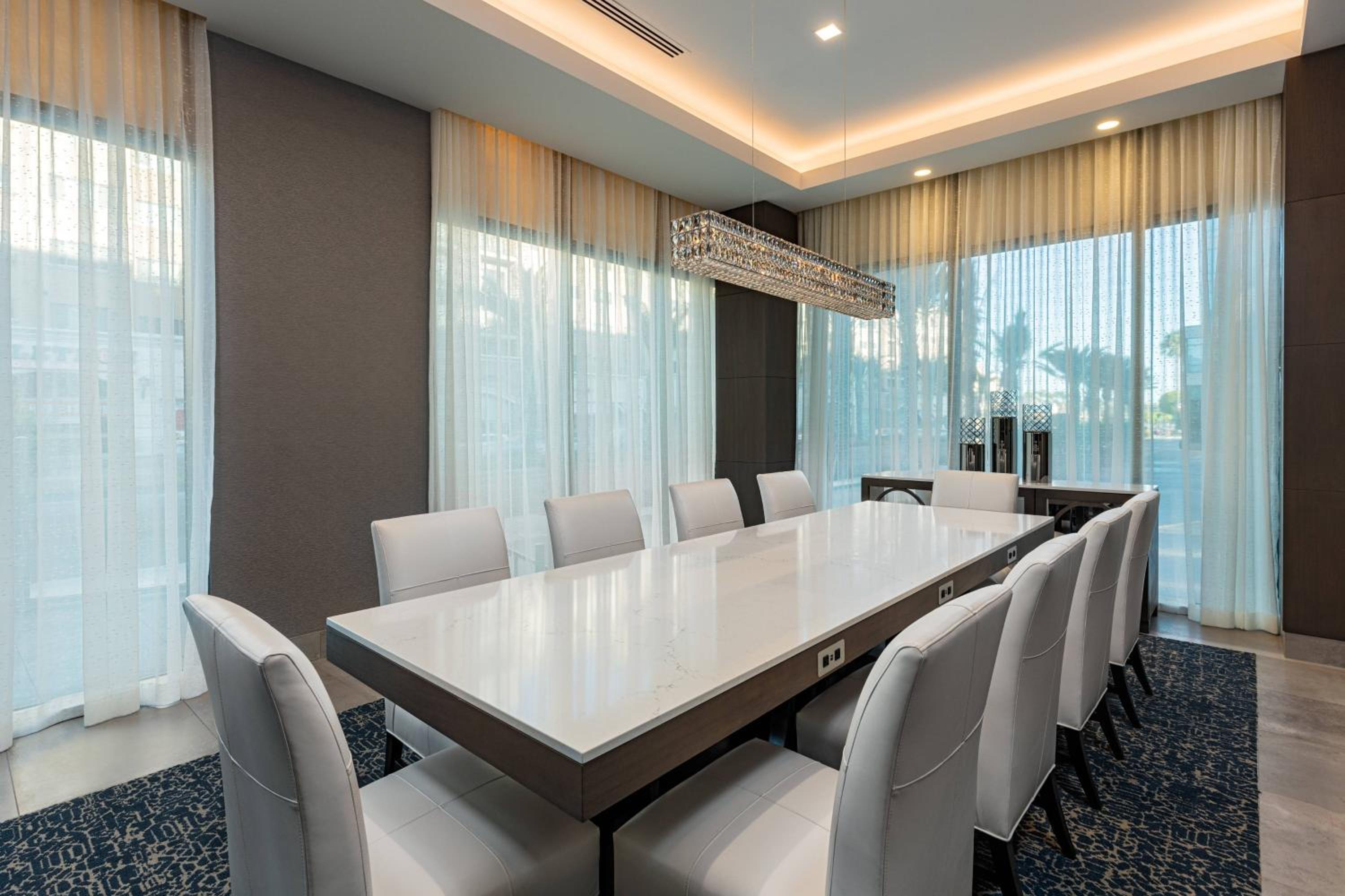Courtyard by Marriott Los Angeles Monterey Park - Property Image 7