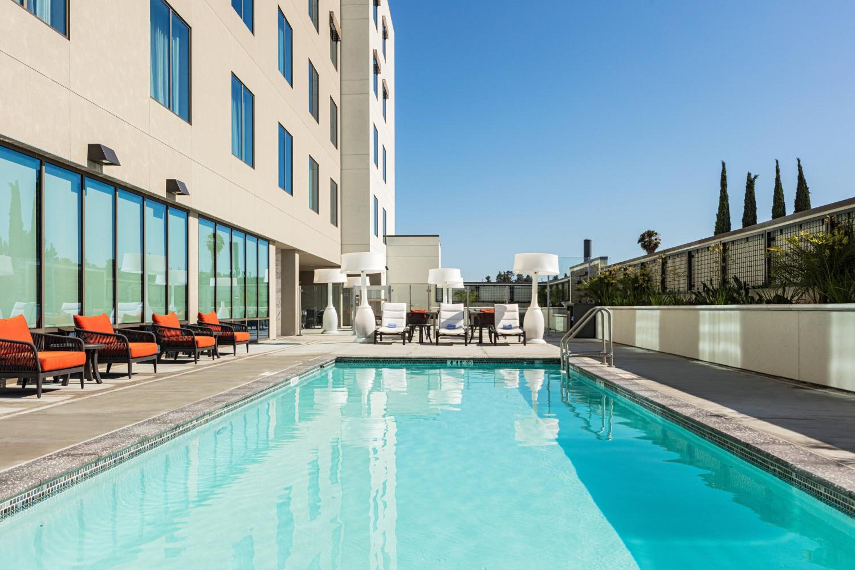 Courtyard by Marriott Los Angeles Monterey Park - Property Image 1
