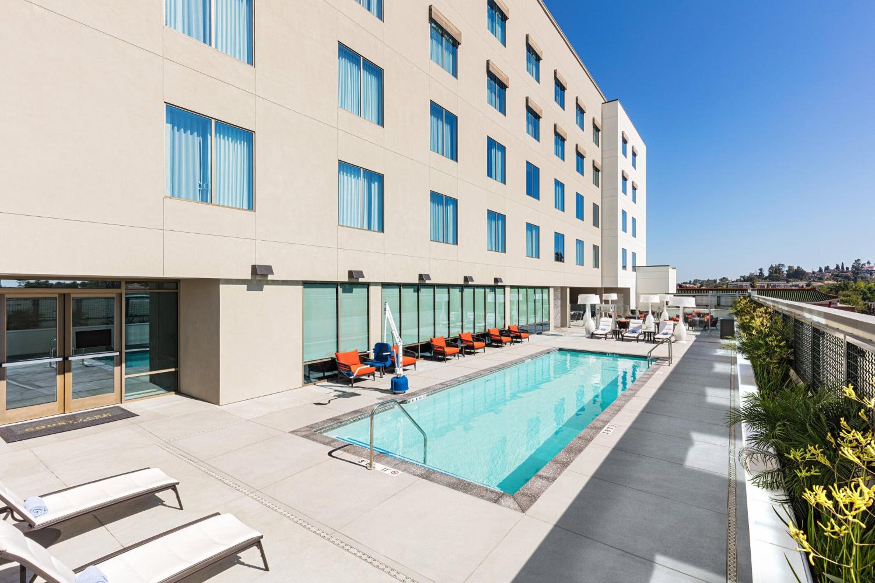 Courtyard by Marriott Los Angeles Monterey Park - Property Image 11