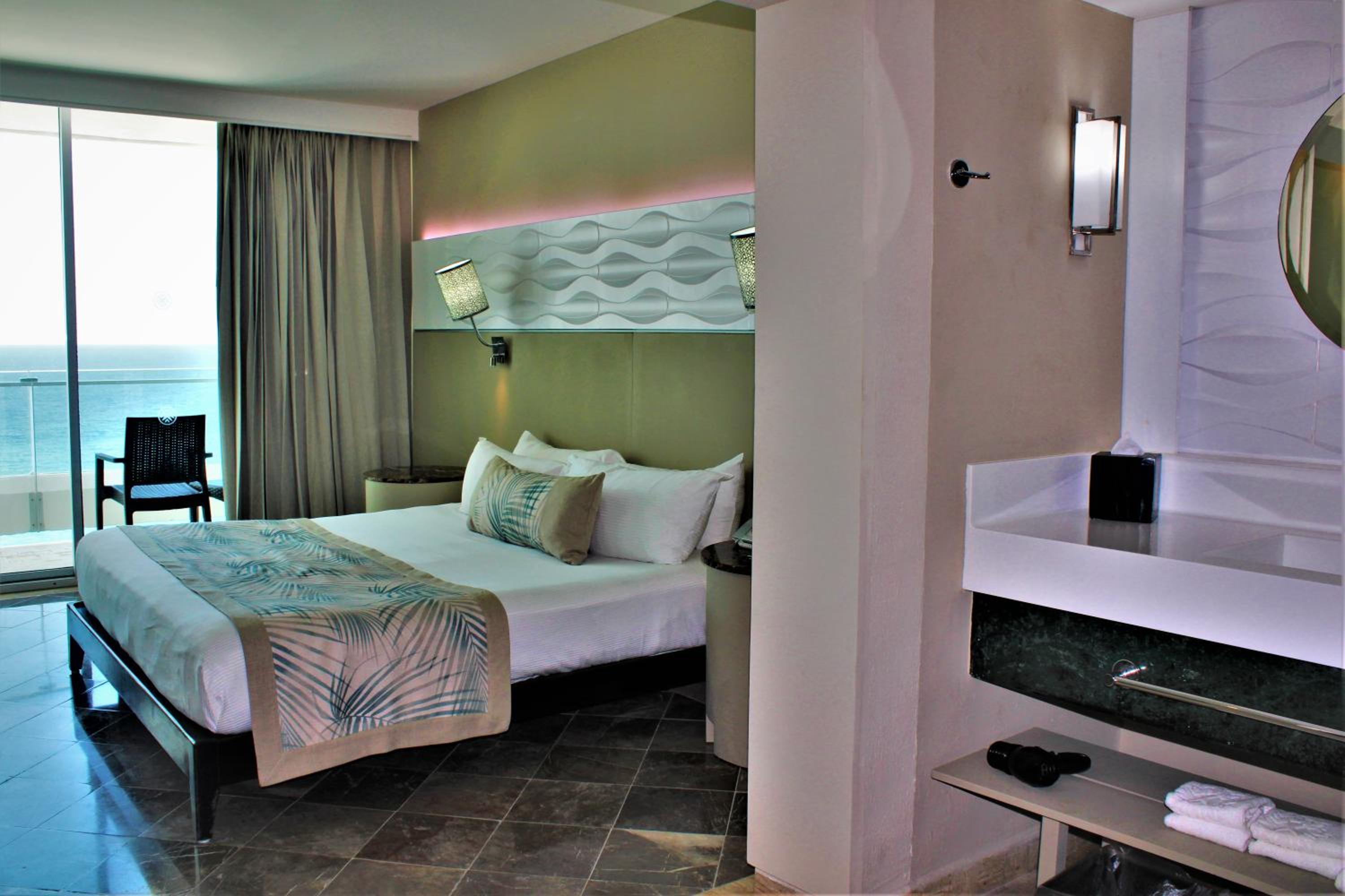 Krystal Grand Cancun All Inclusive