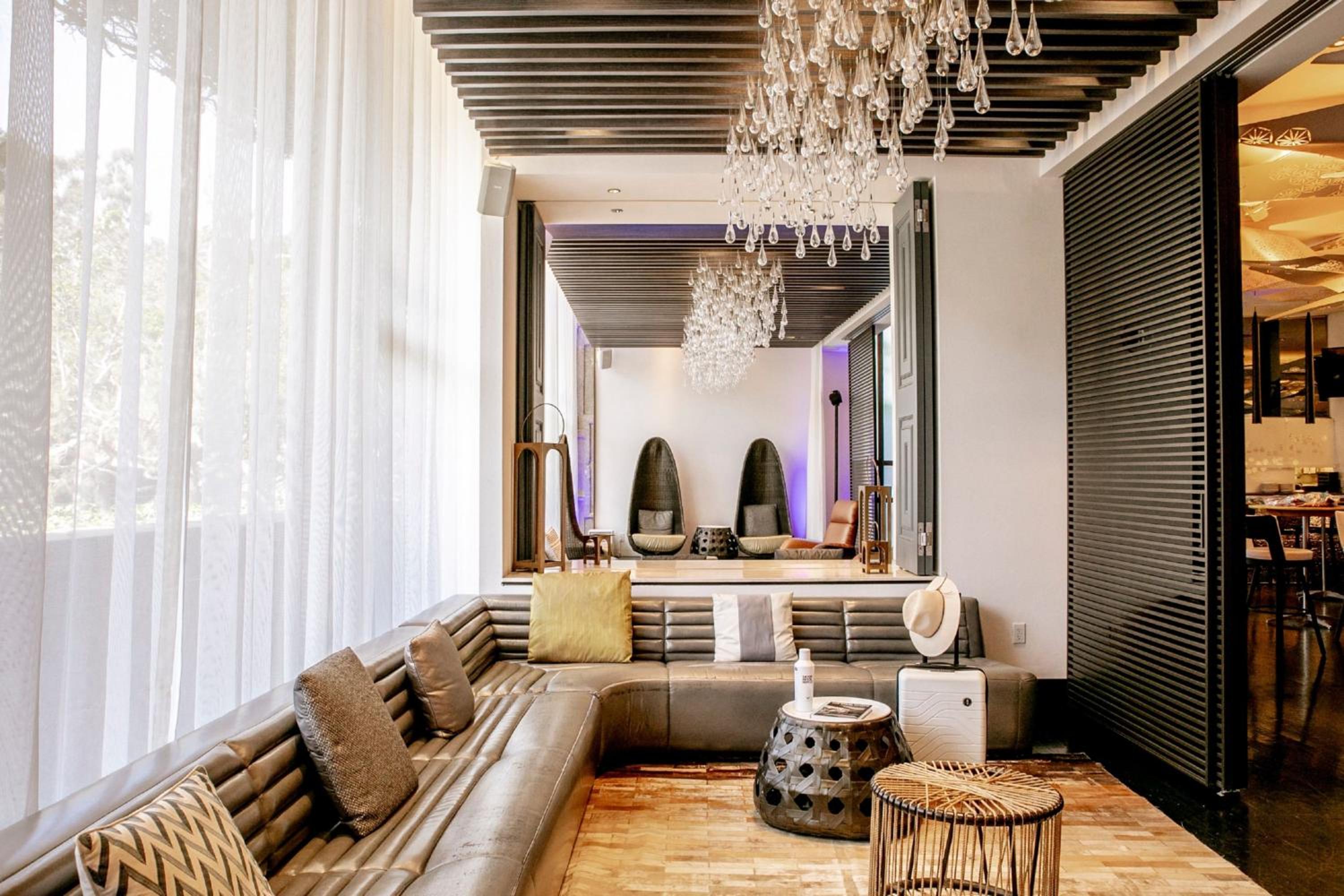 W Los Angeles – West Beverly Hills 2