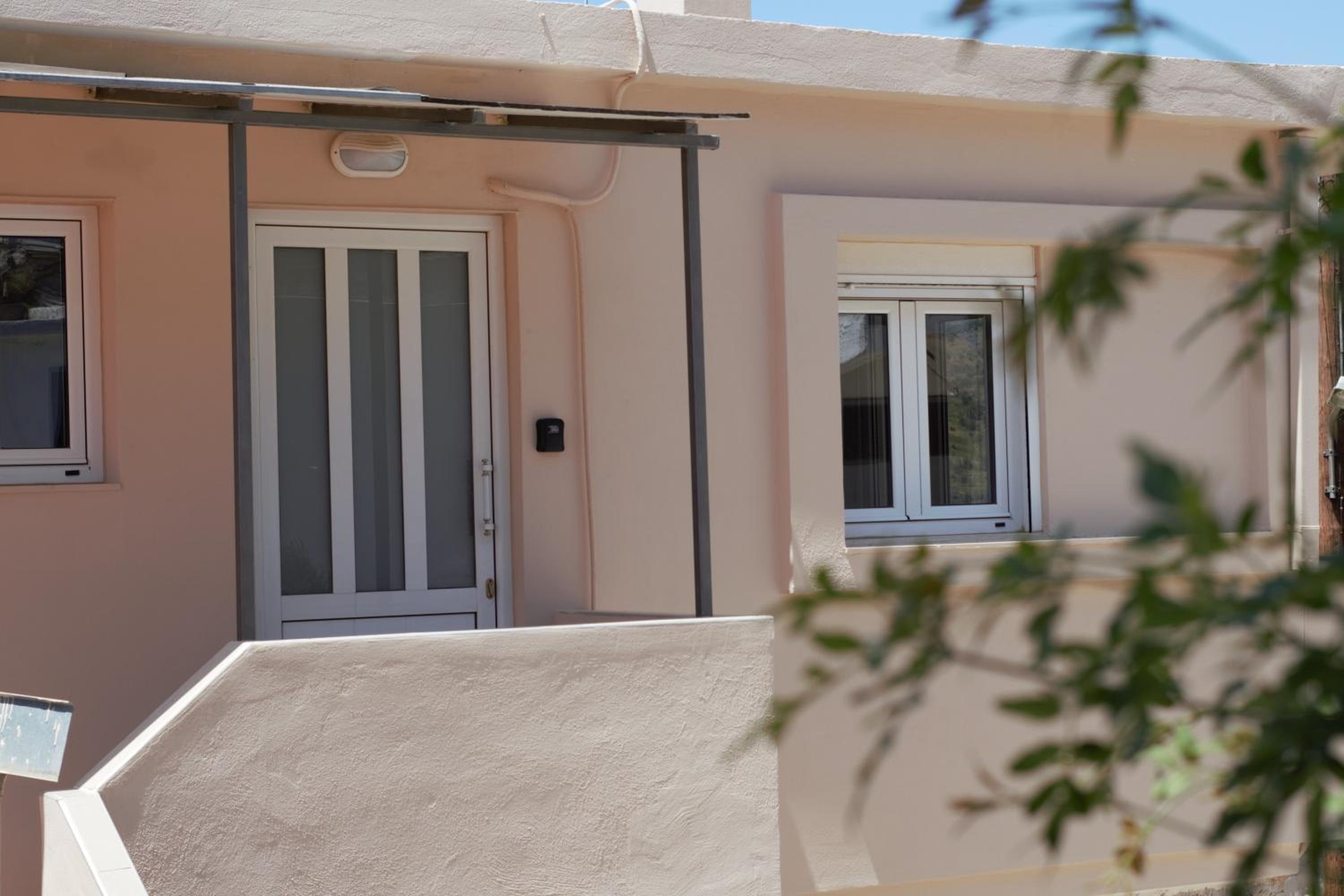 Atalia Apartment, Orne Crete view 3