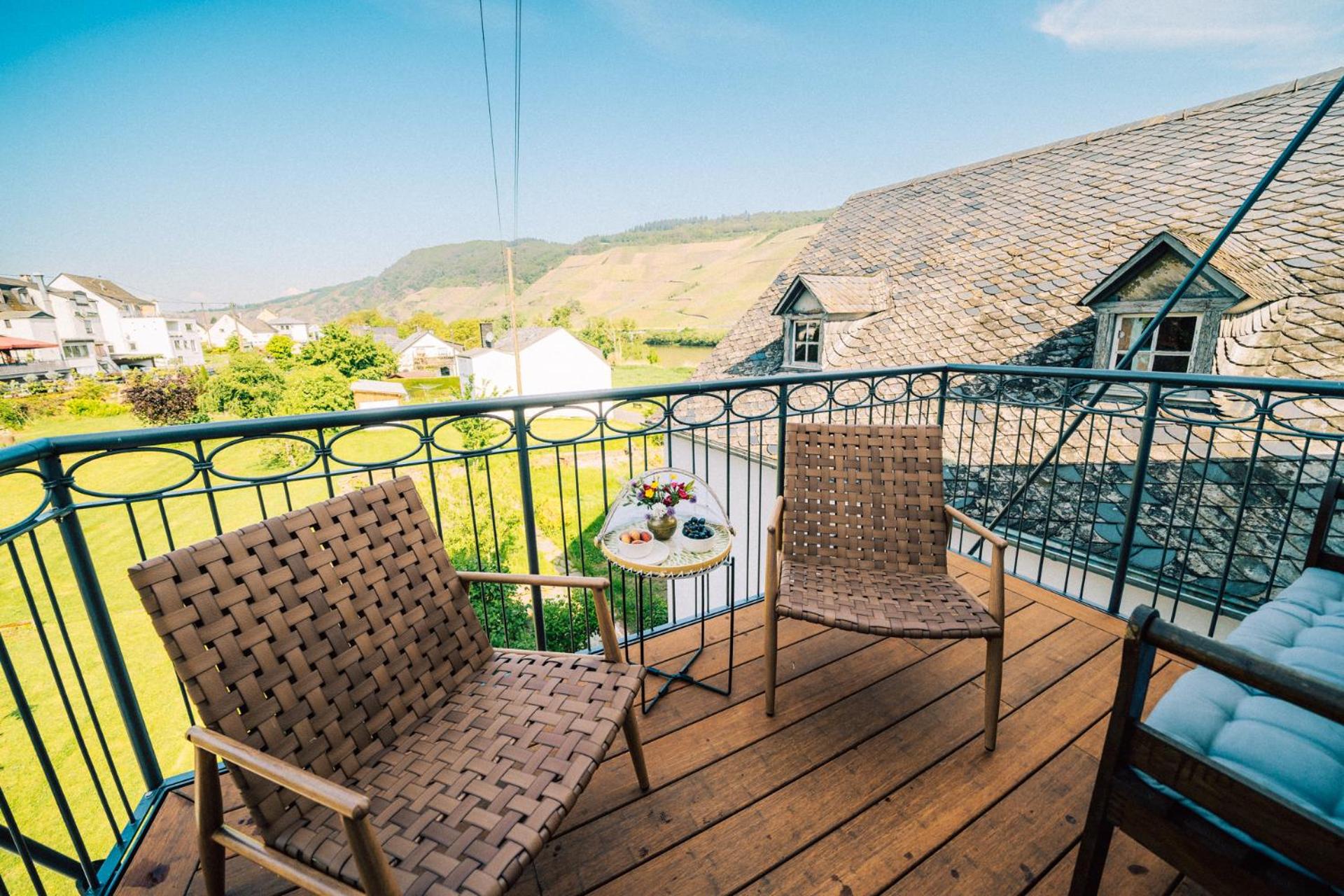 Gut Försterlay - Exklusive Boutique Apartments im historischen Winzerhaus direkt an der Mosel