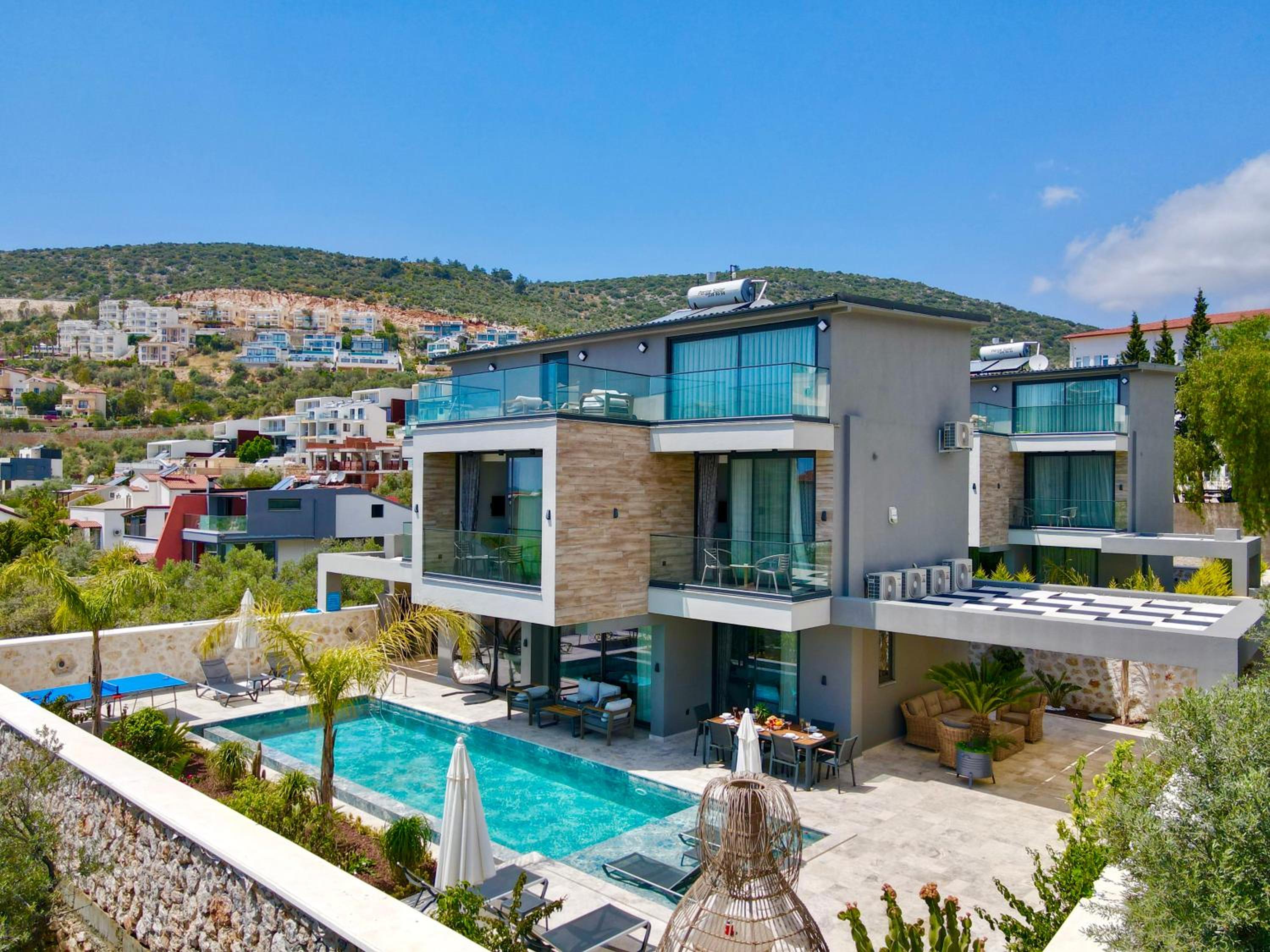Hotel Villa Kazarman, Kalkan’ın kalbinde denize, merkeze - Image 1