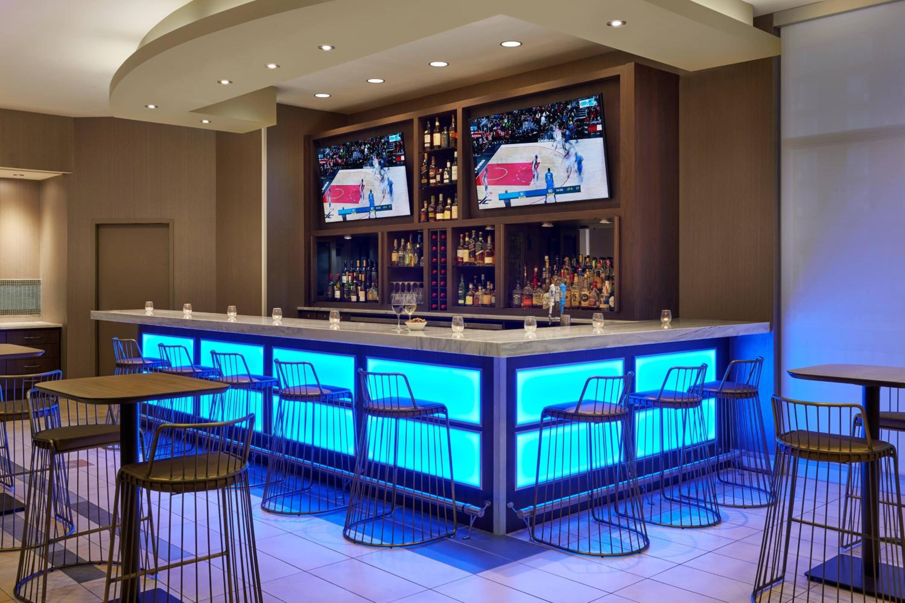 SpringHill Suites by Marriott Toronto Vaughan - Property Image 7