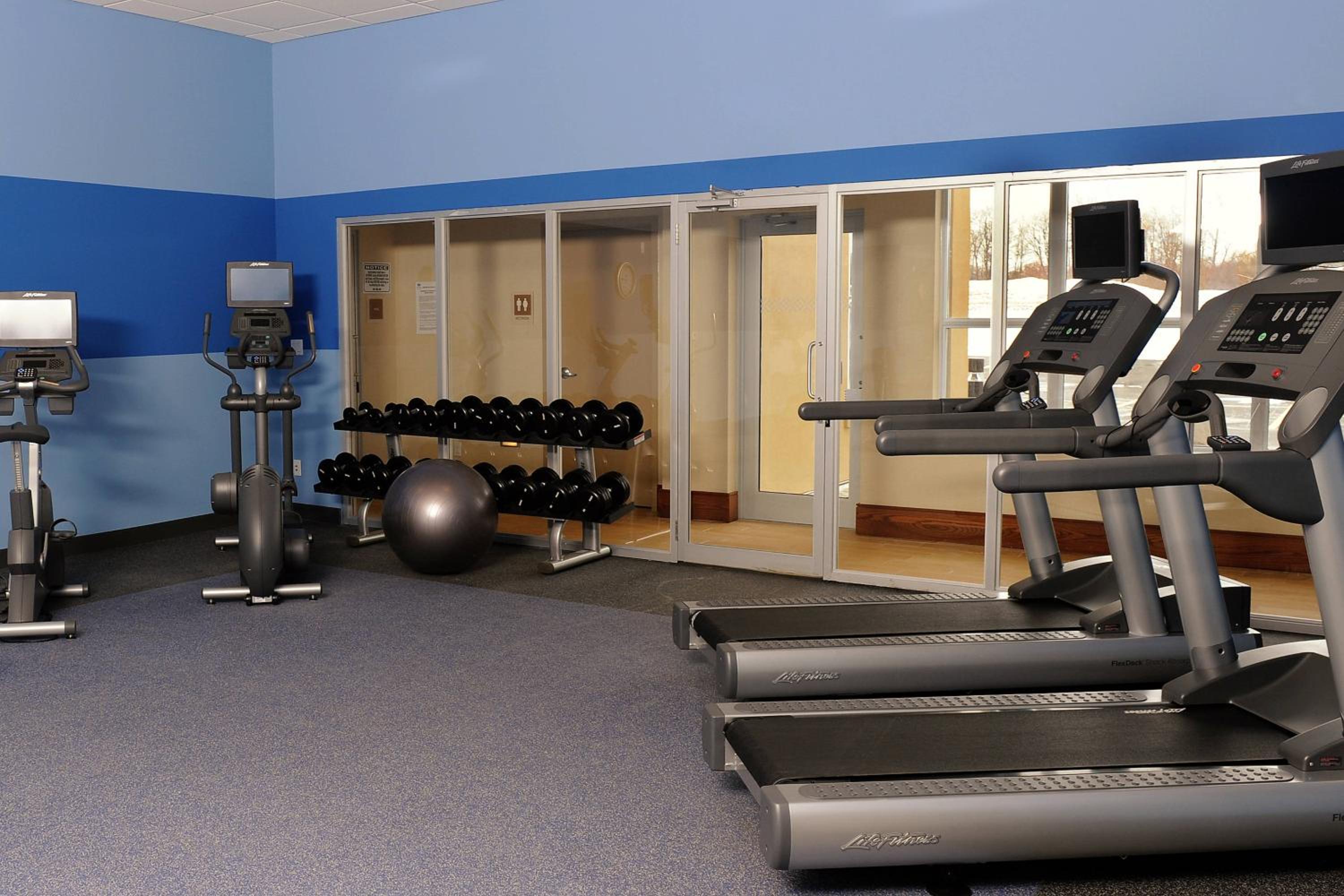 Cambridge Vacations - Four Points by Sheraton Cambridge Kitchener, Ontario - Property Image 11
