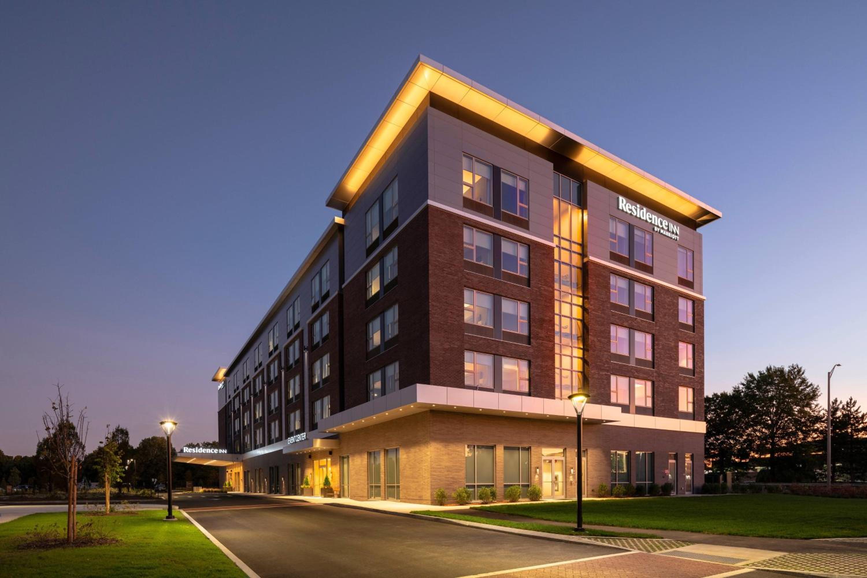 Boston Vacations - Residence Inn by Marriott Boston Natick - Property Image 5