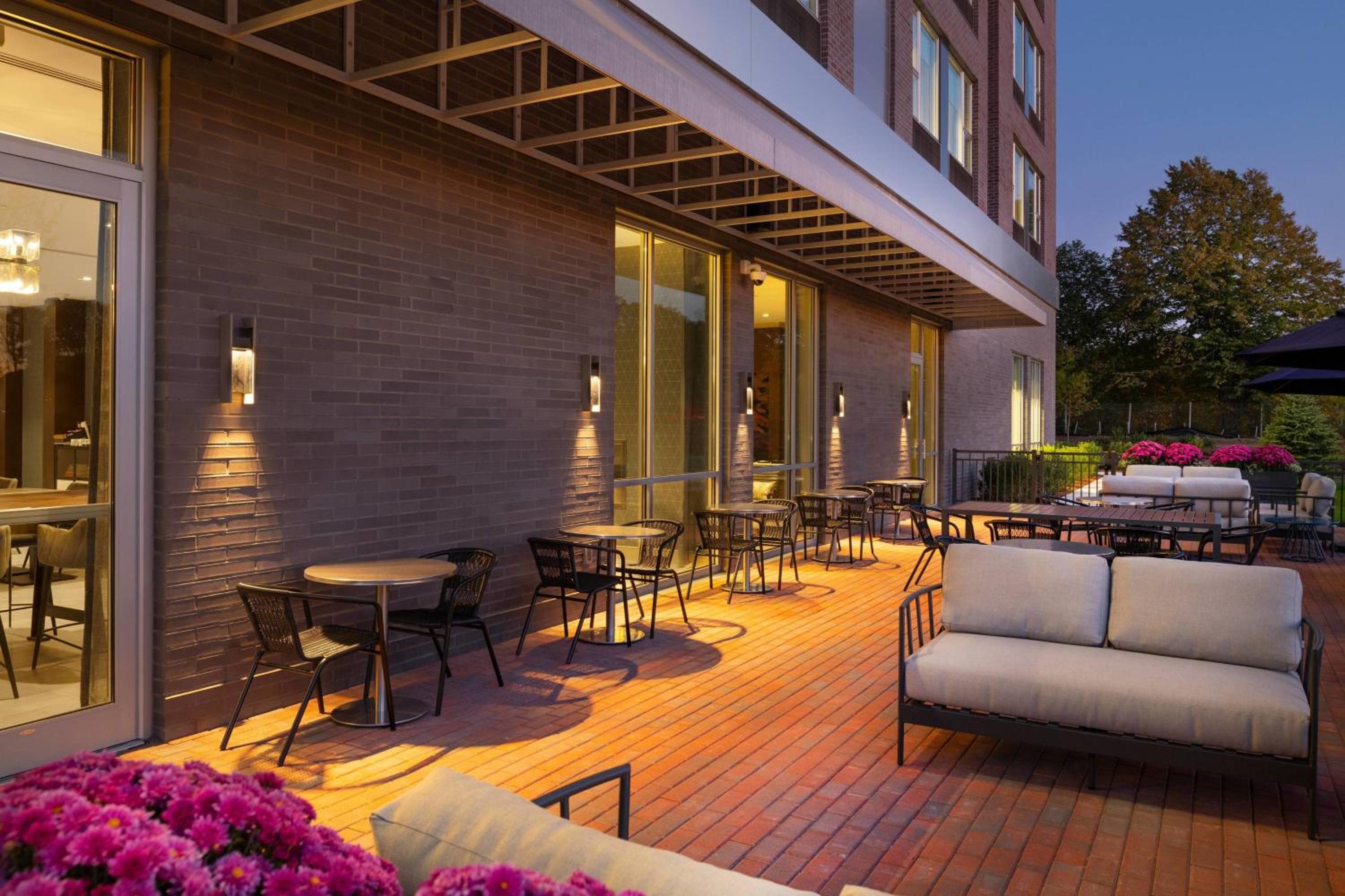 Residence Inn by Marriott Boston Natick - Property Image 7