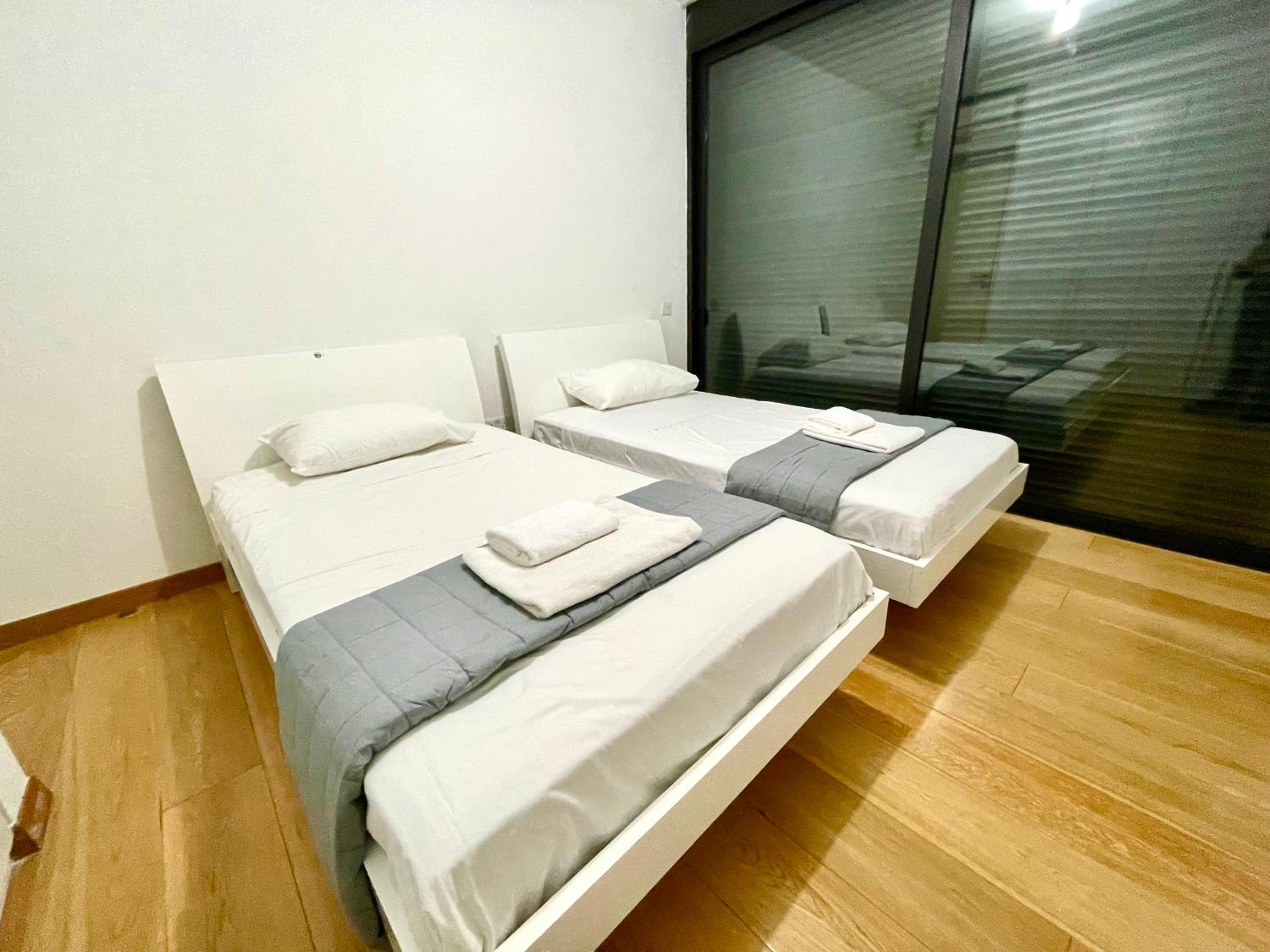 Platform 357 Engomi Modern Apartment near Hilton Nicosia