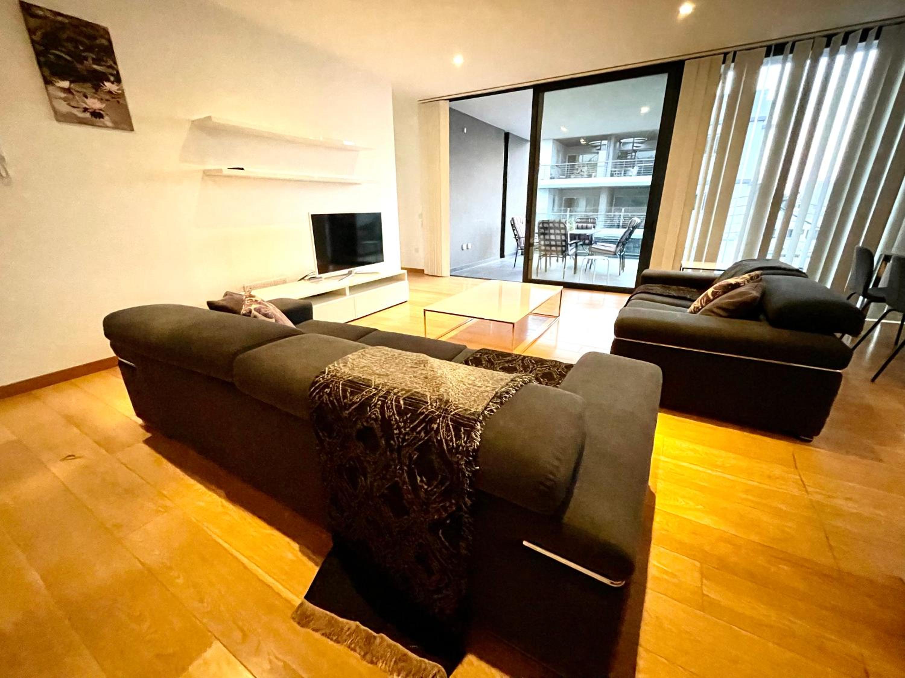Platform 357 Engomi Modern Apartment near Hilton Nicosia