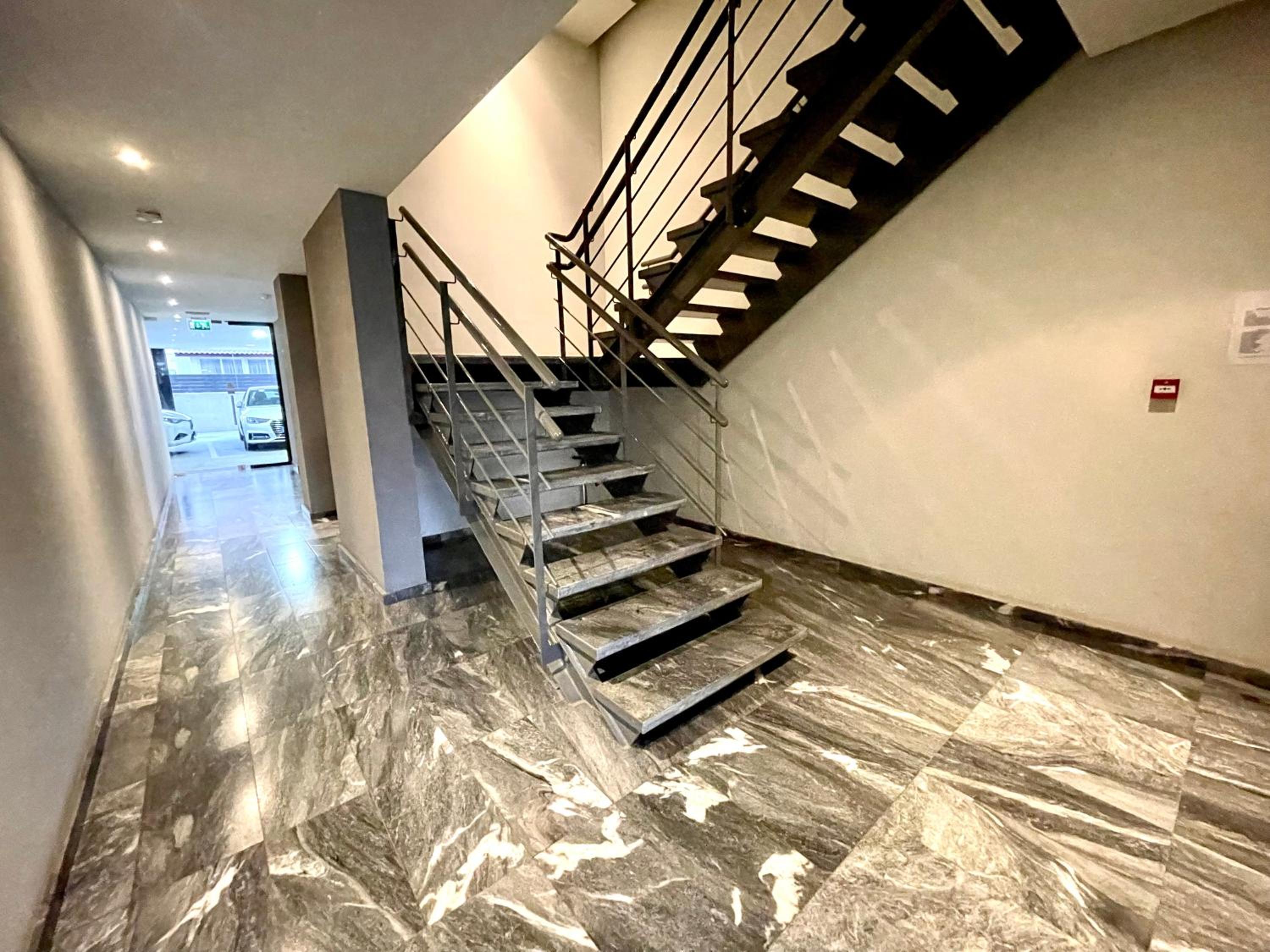 Platform 357 Engomi Modern Apartment near Hilton Nicosia
