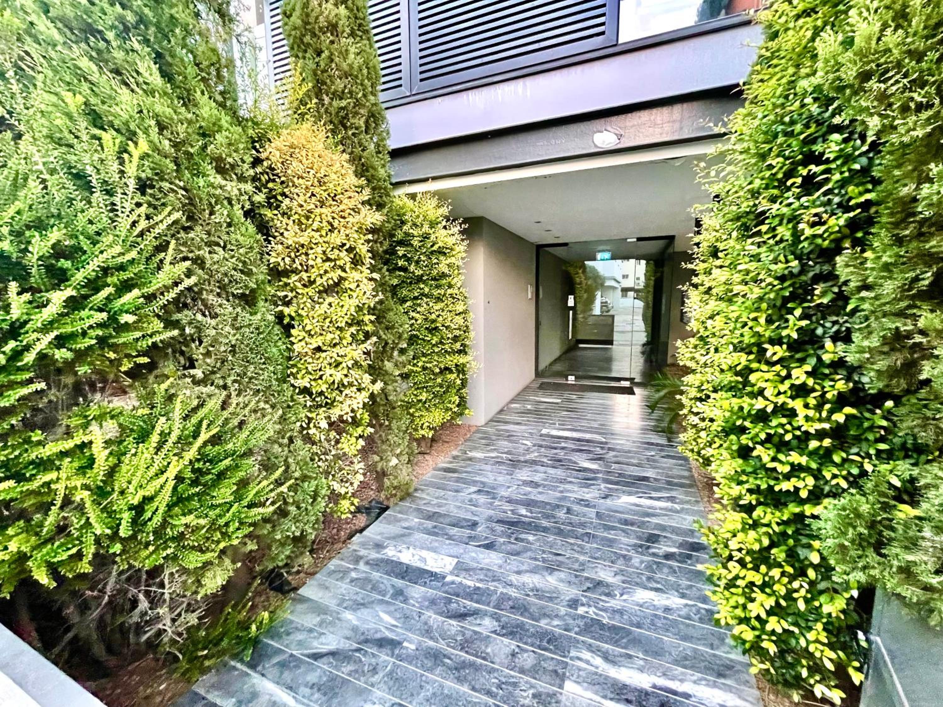 Platform 357 Engomi Modern Apartment near Hilton Nicosia