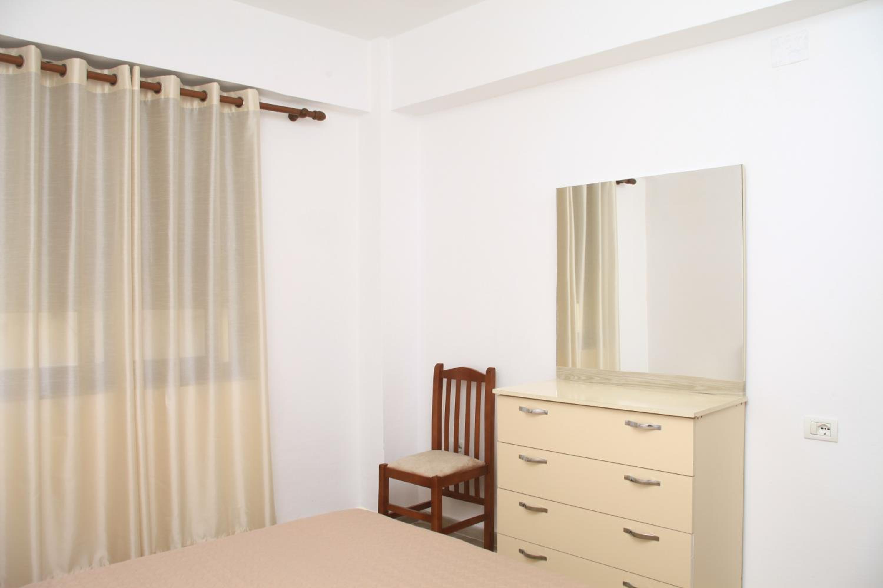 Old Town Boulevard apartment in city center