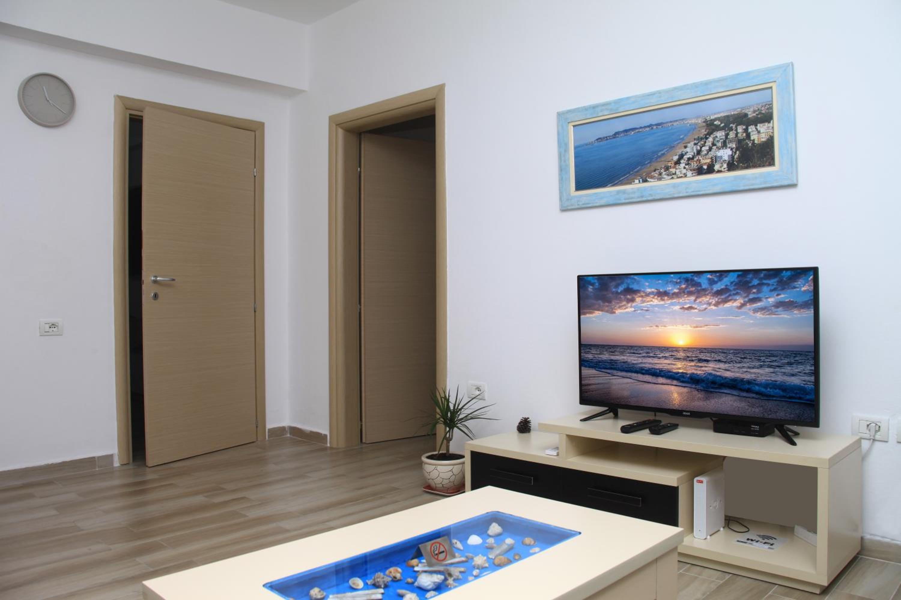 Old Town Boulevard apartment in city center