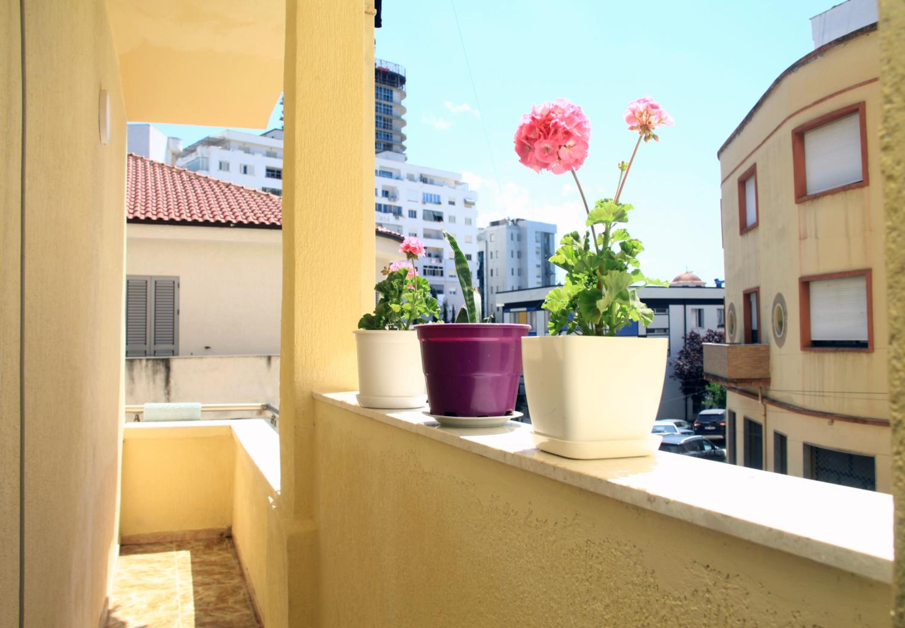 Old Town Boulevard apartment in city center