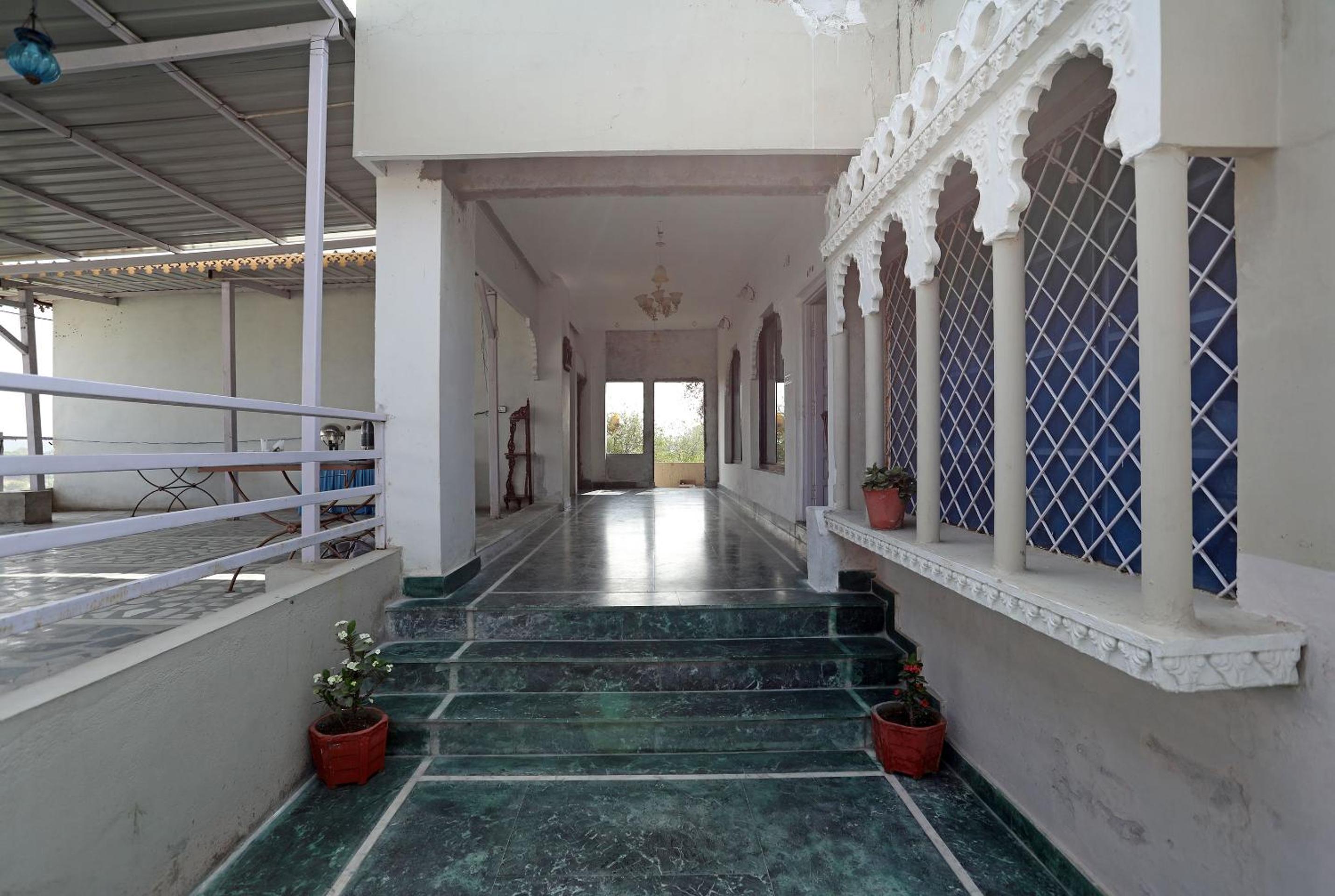 Photo 25
