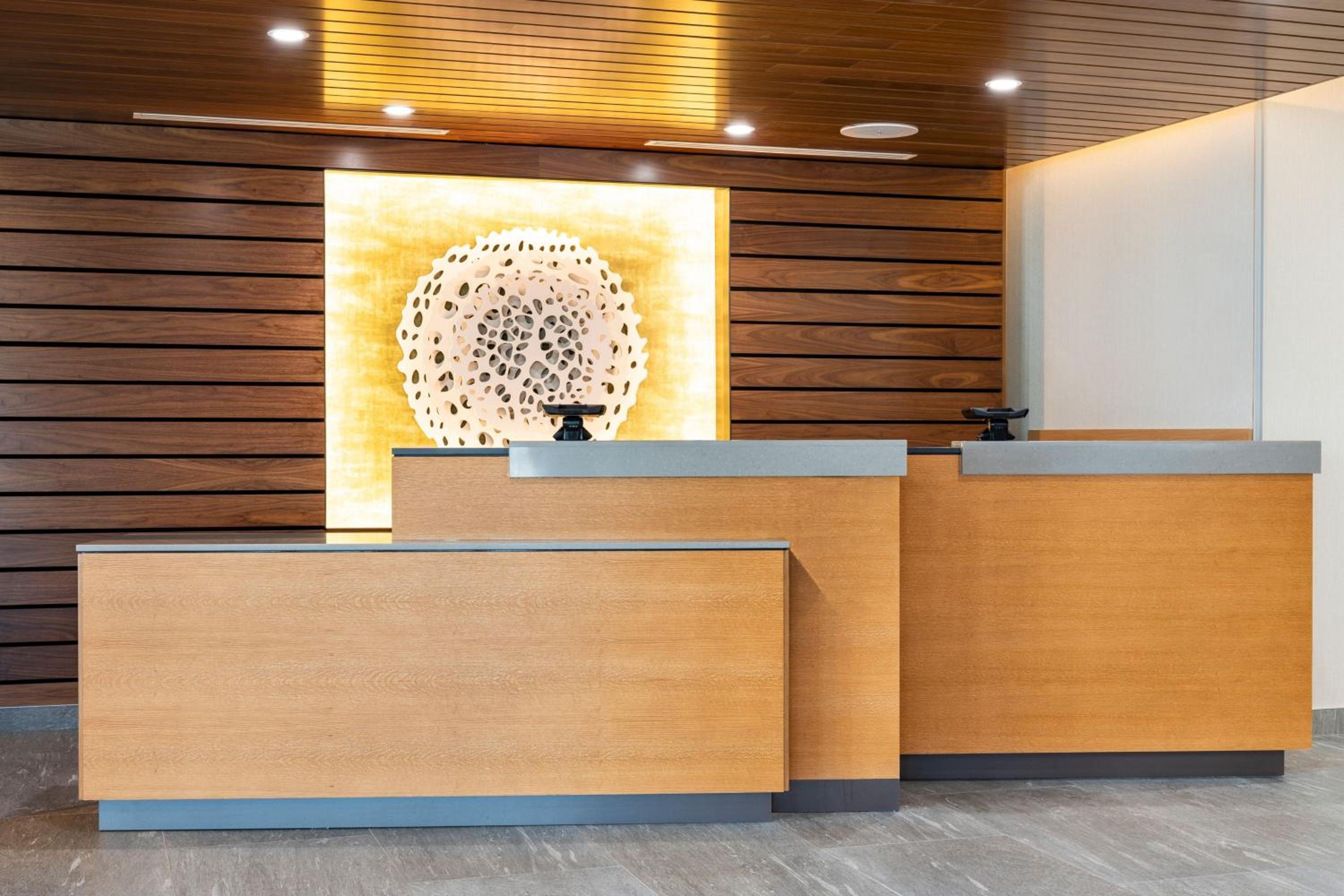 North Bay Vacations - Fairfield by Marriott Inn Suites North Bay - Property Image 8