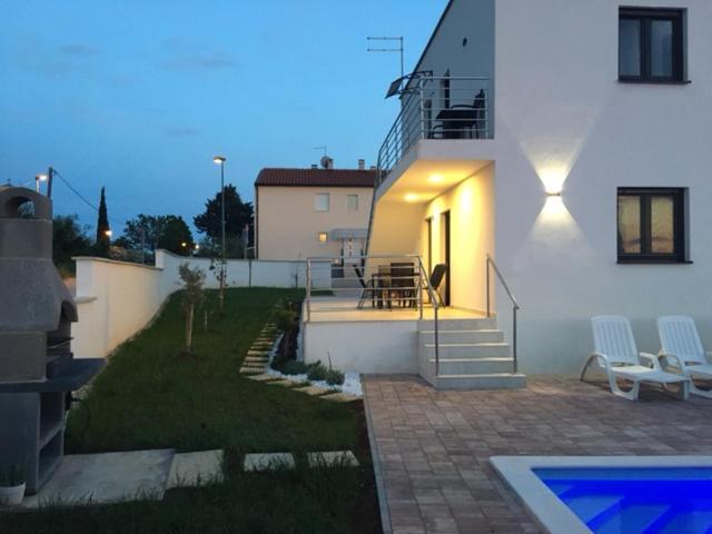 APARTMANI NIEL view 2