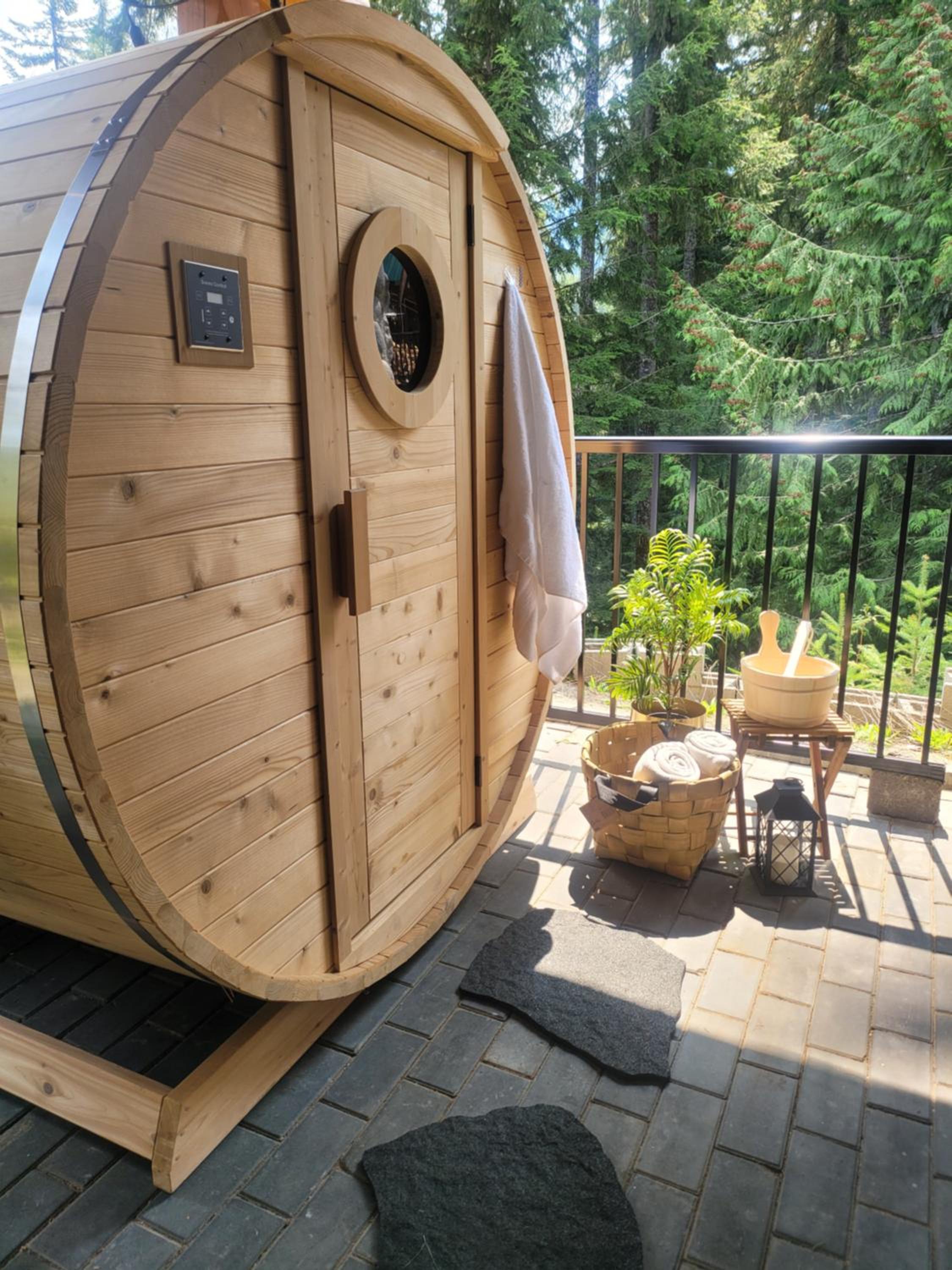 Gem by Manning Park: Luxury Loghouse “Ravenloft”