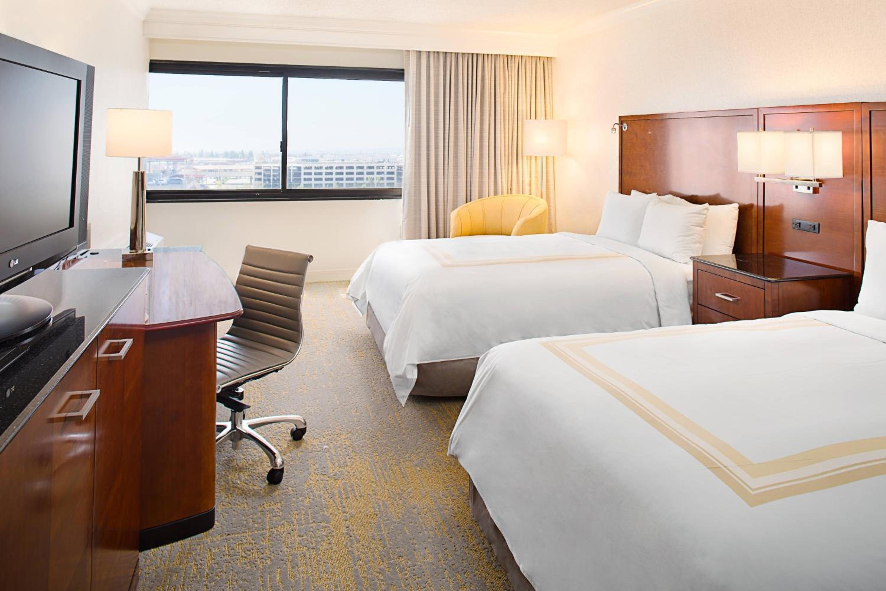 Burbank Vacations - Los Angeles Marriott Burbank Airport - Property Image 29