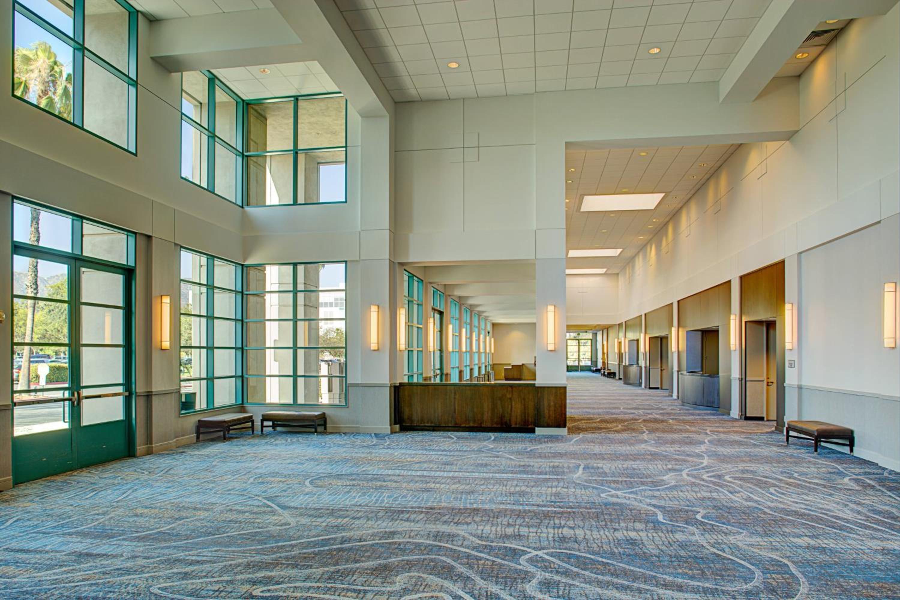 Burbank Vacations - Los Angeles Marriott Burbank Airport - Property Image 18