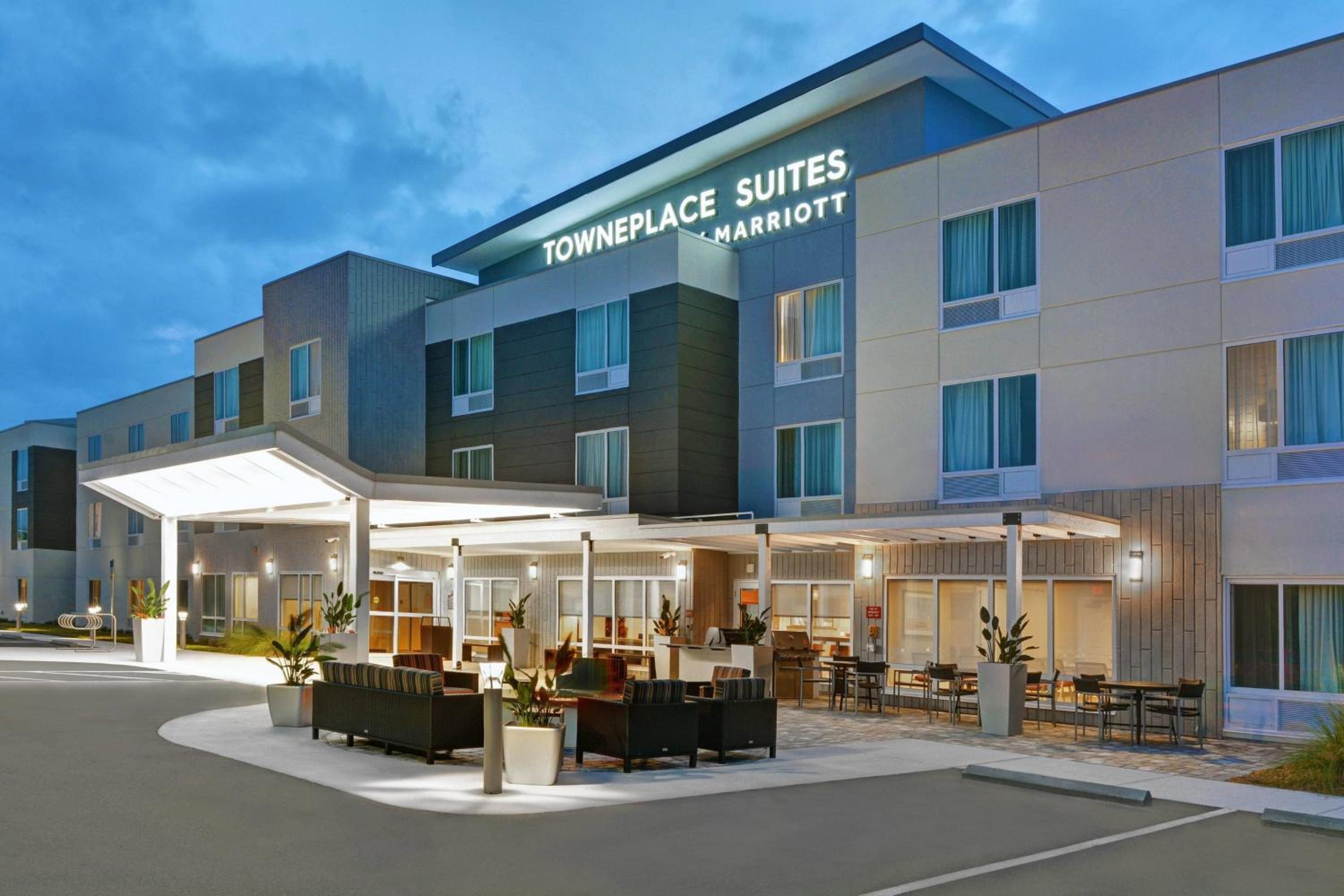 Miscellaneous Market Vacations - TownePlace Suites by Marriott Sarasota/Bradenton West - Property Image 2