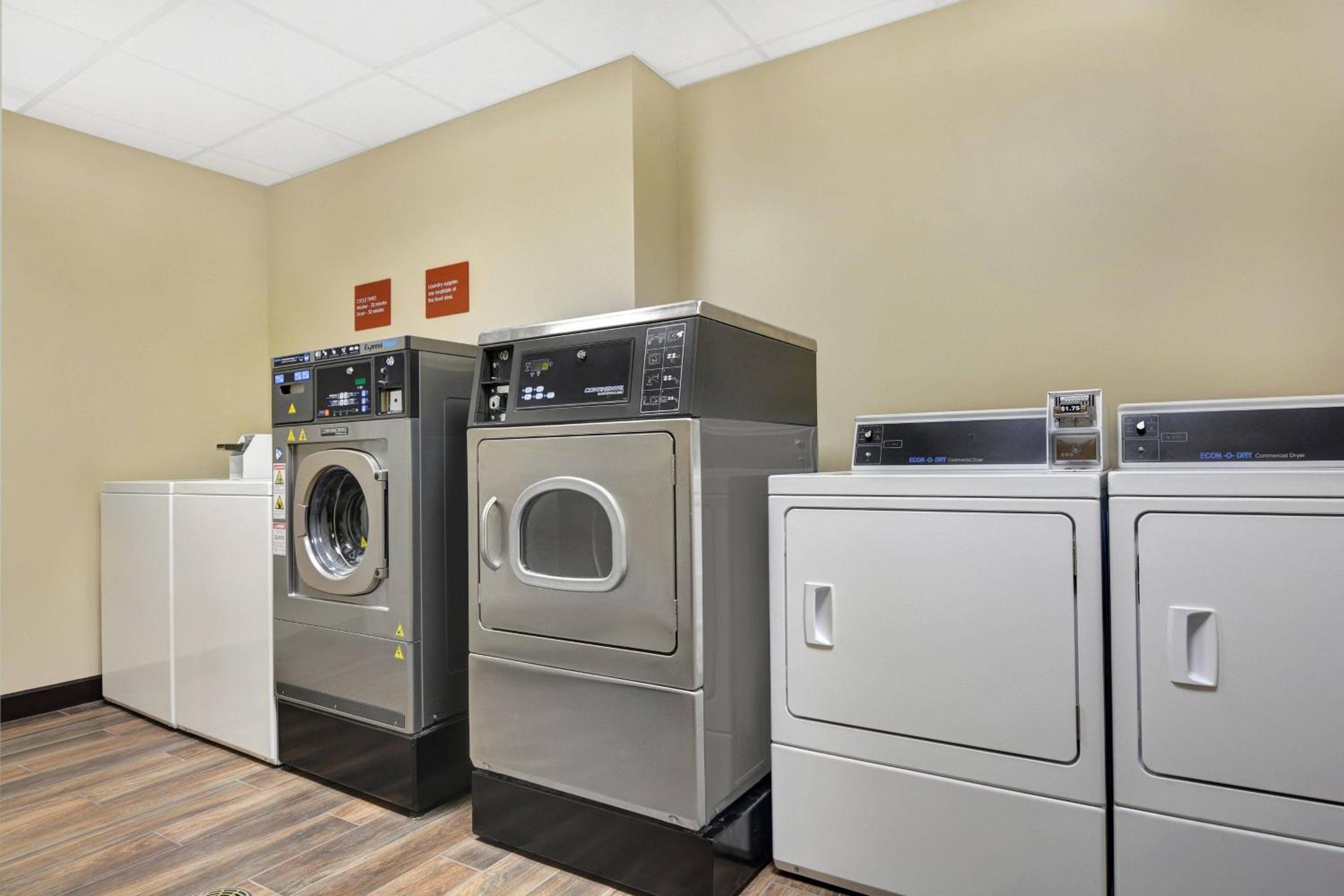 TownePlace Suites by Marriott Sarasota/Bradenton West - Property Image 12