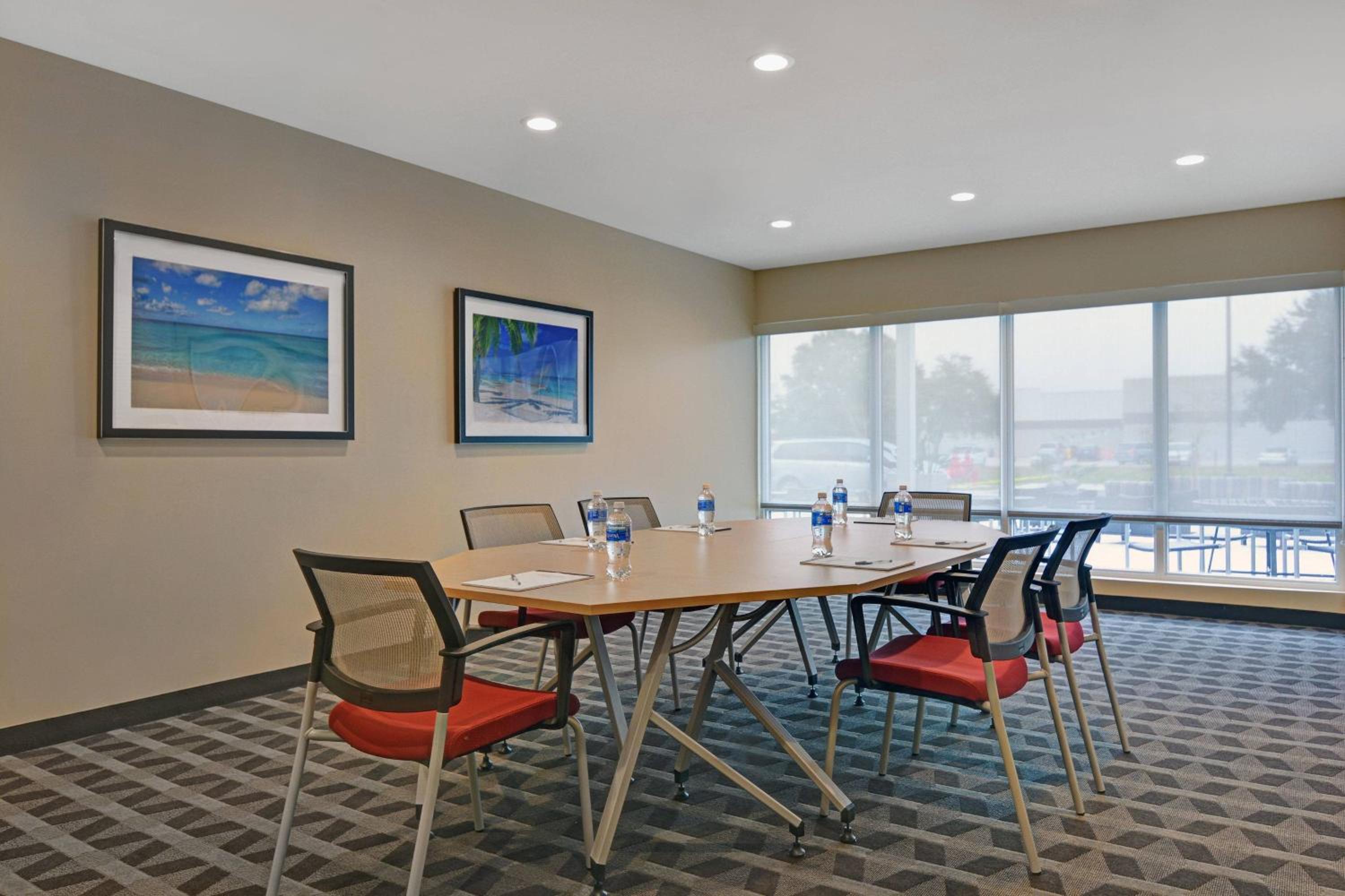 TownePlace Suites by Marriott Sarasota/Bradenton West - Property Image 2