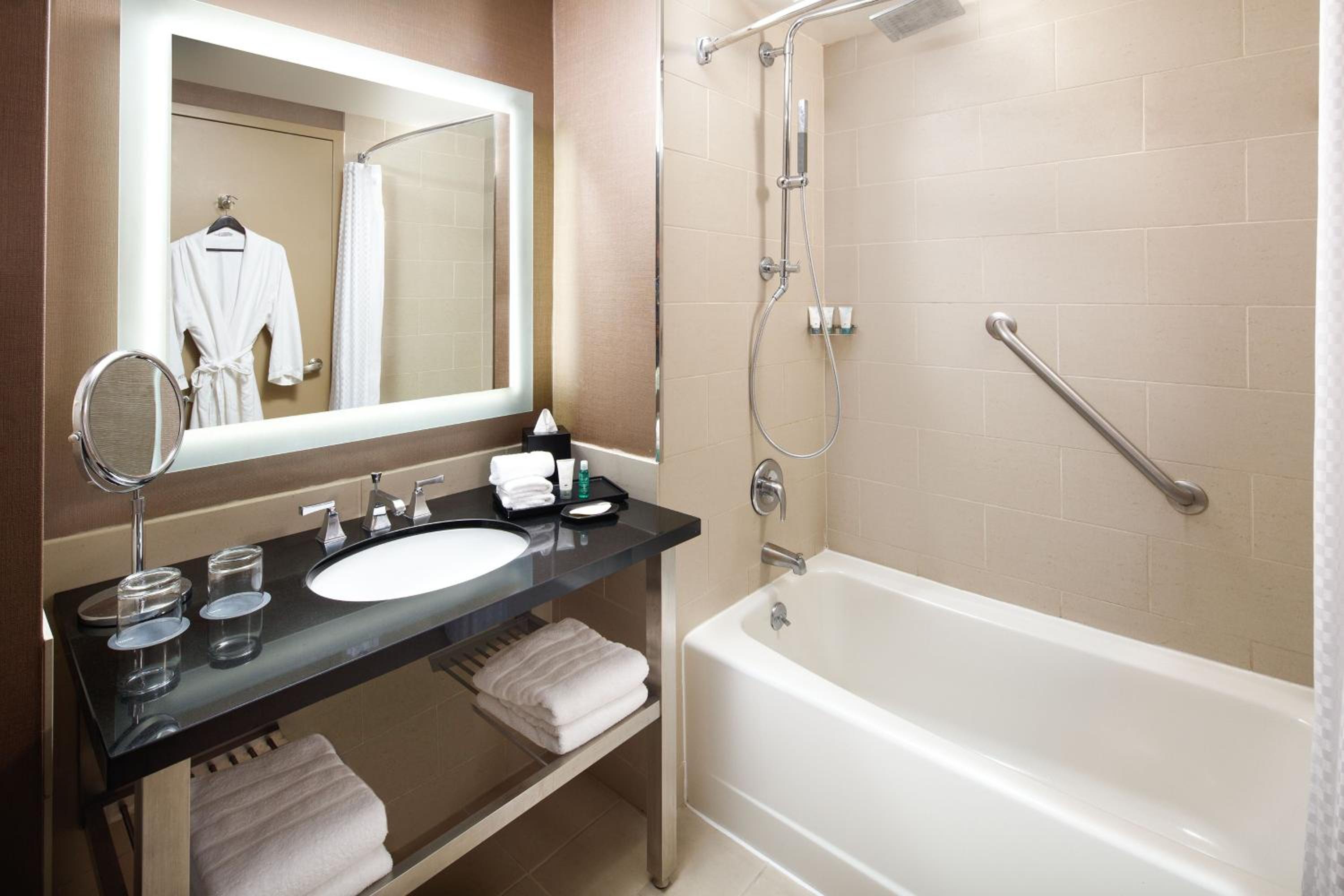 Annapolis Vacations - The Westin Annapolis - Property Image 11