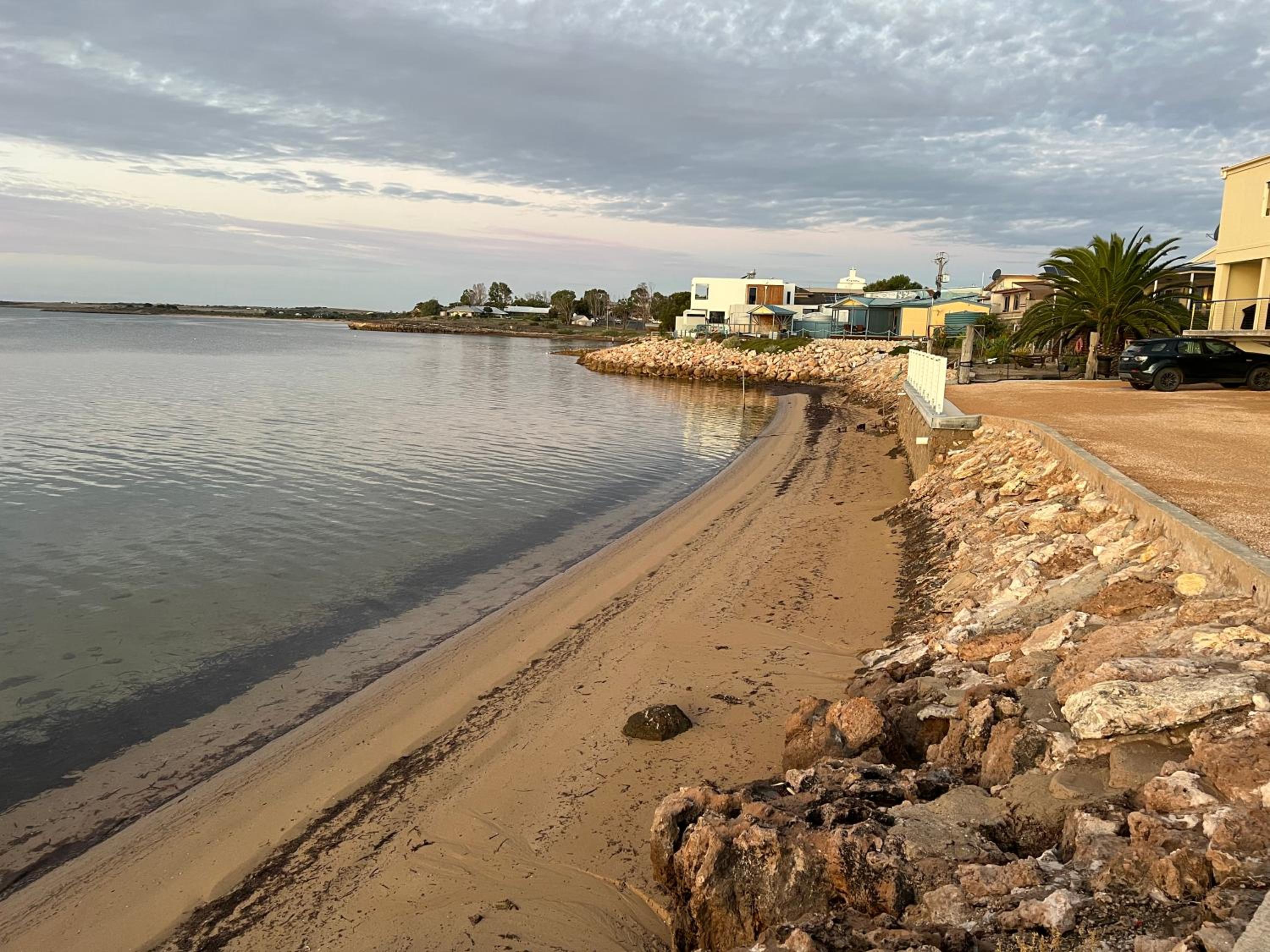 Beachside & Jetty View 1 - Admirals Apartment view 2