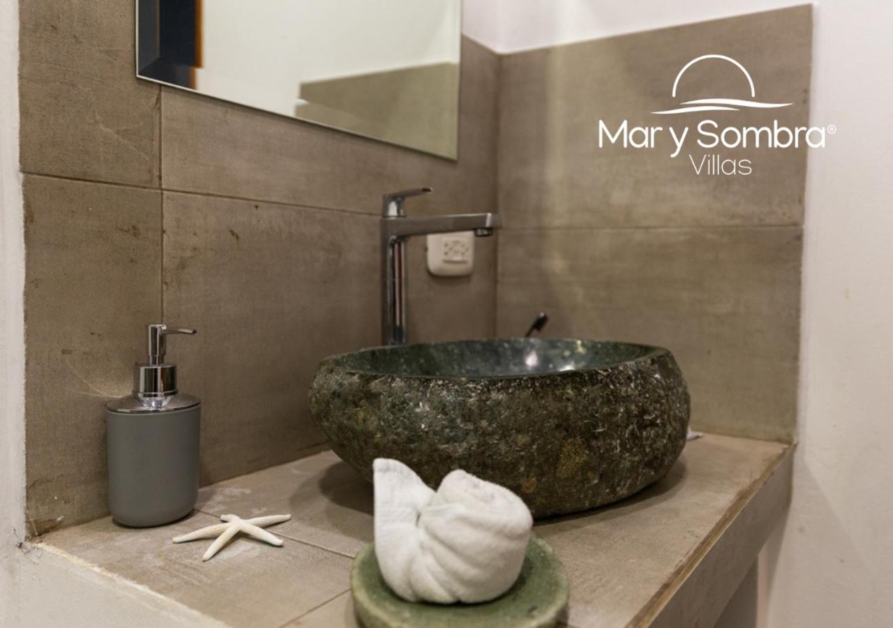 Mar y Sombra Villas