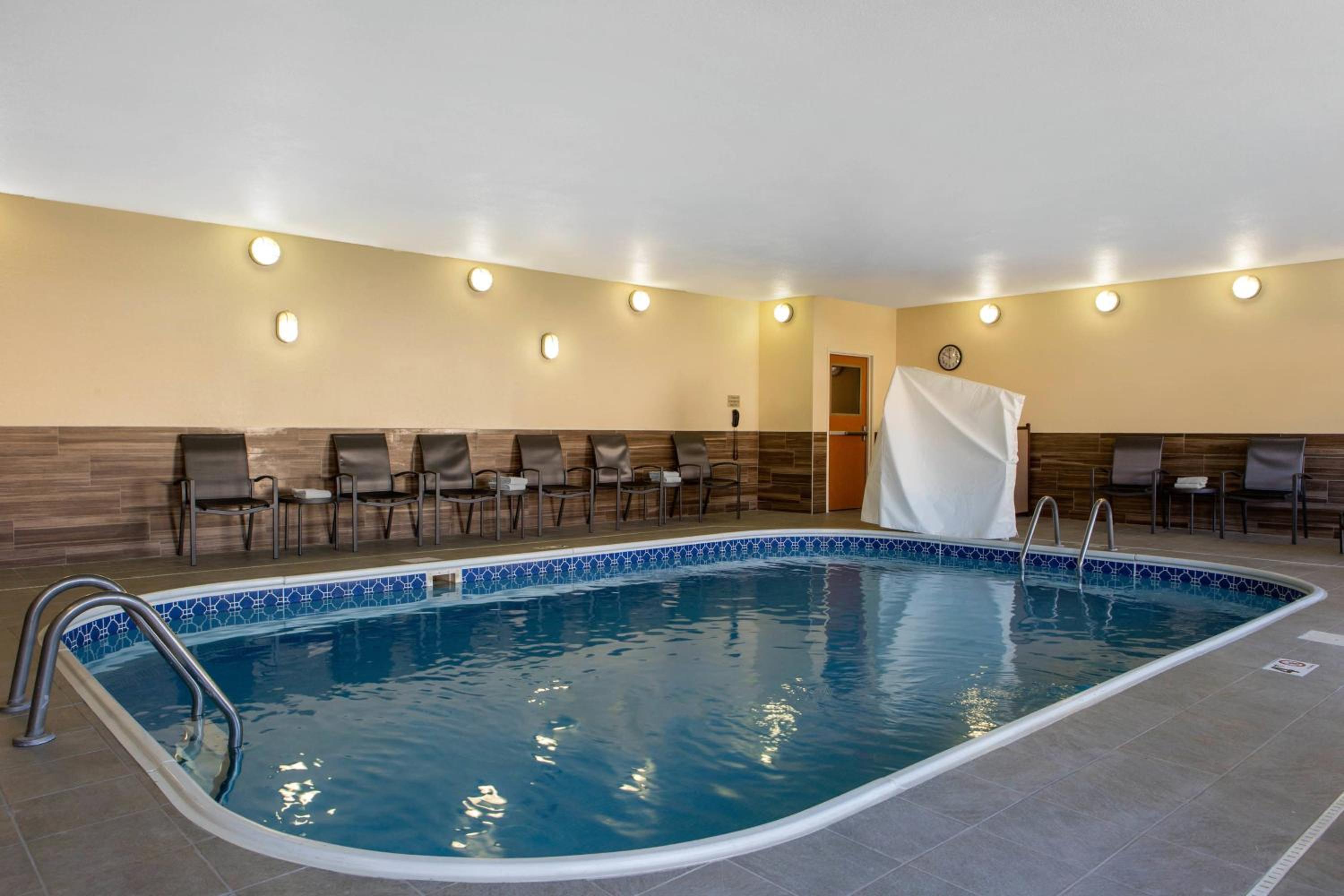 AmericInn by Wyndham St Cloud MN Shopping Area, Zdjęcie 8