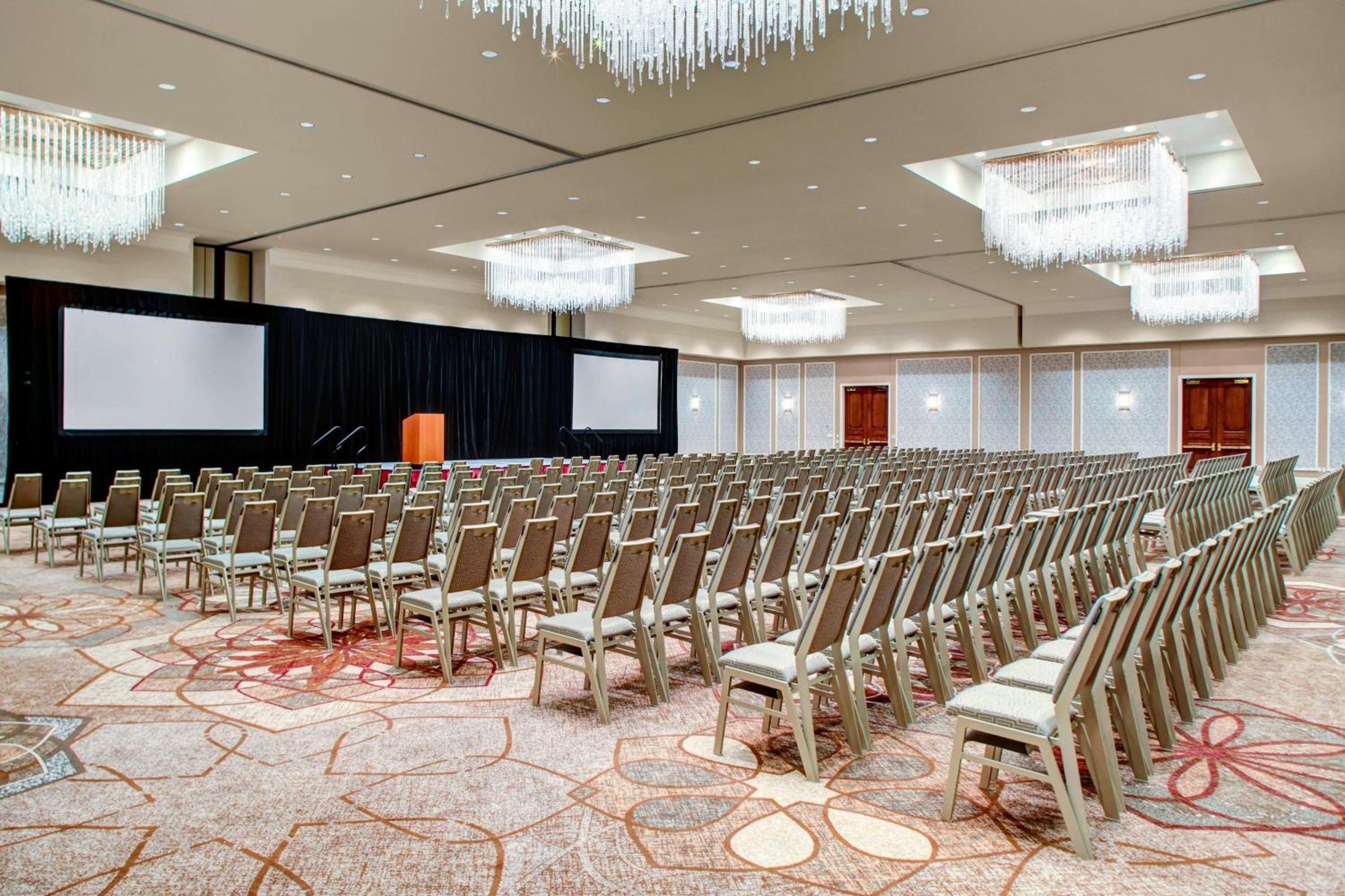 Sheraton McKinney - Property Image 12