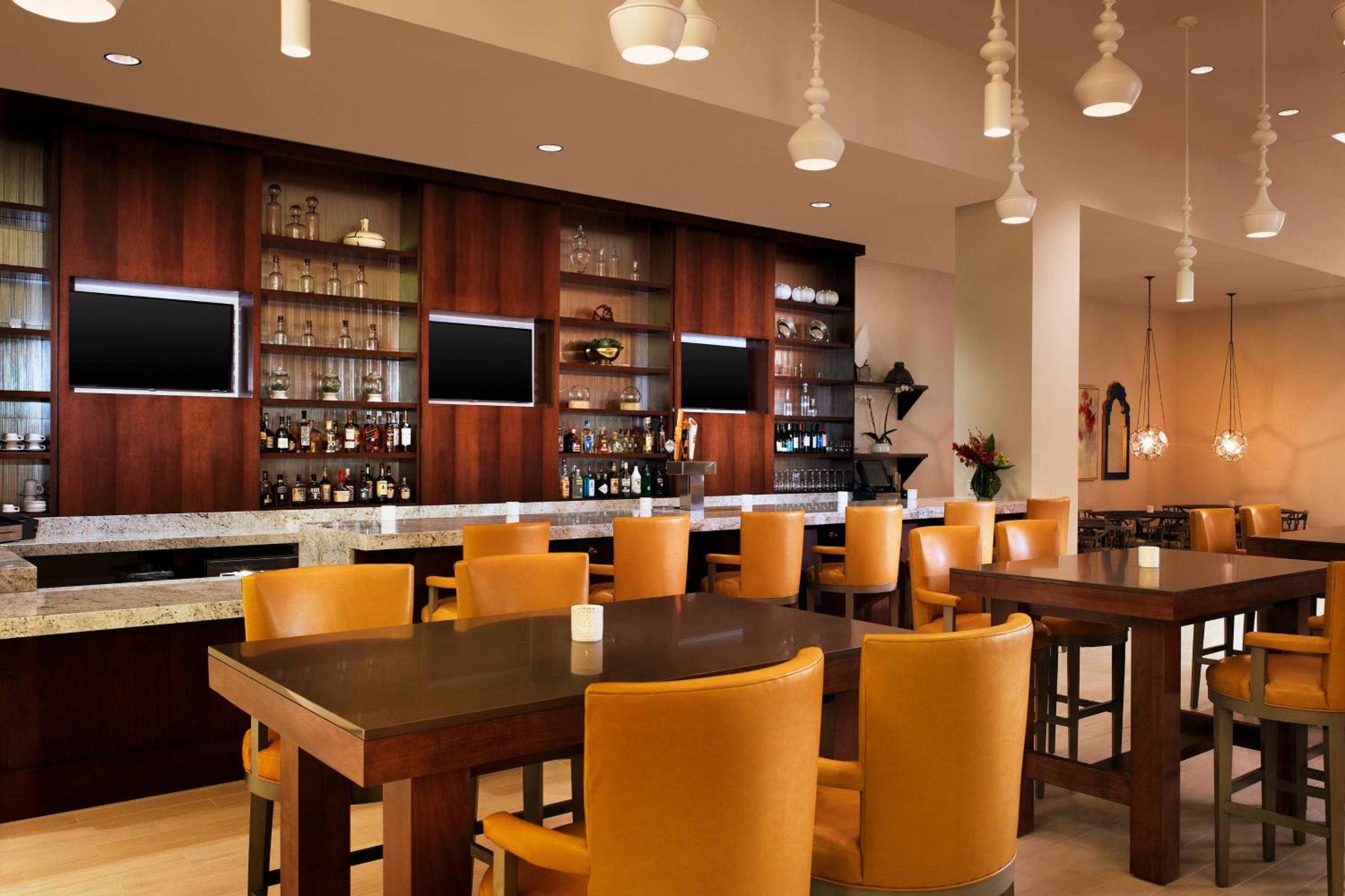 Sheraton McKinney - Property Image 5